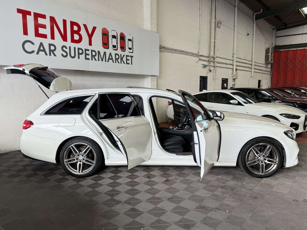 2017 MERCEDES-BENZ E-CLASS 2017 MERCEDES-BENZ E-CLASS