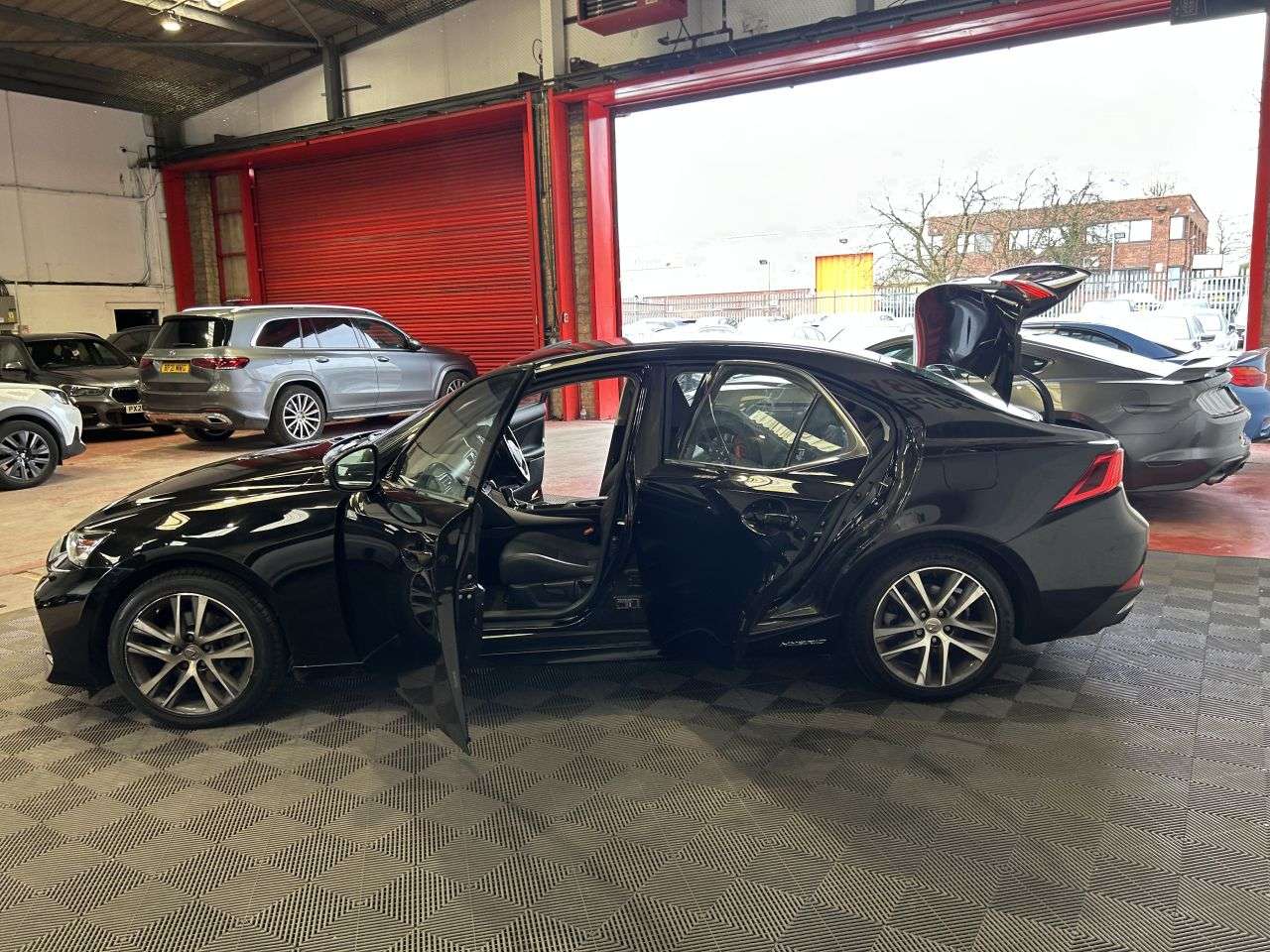 2019 LEXUS IS 2019 LEXUS IS