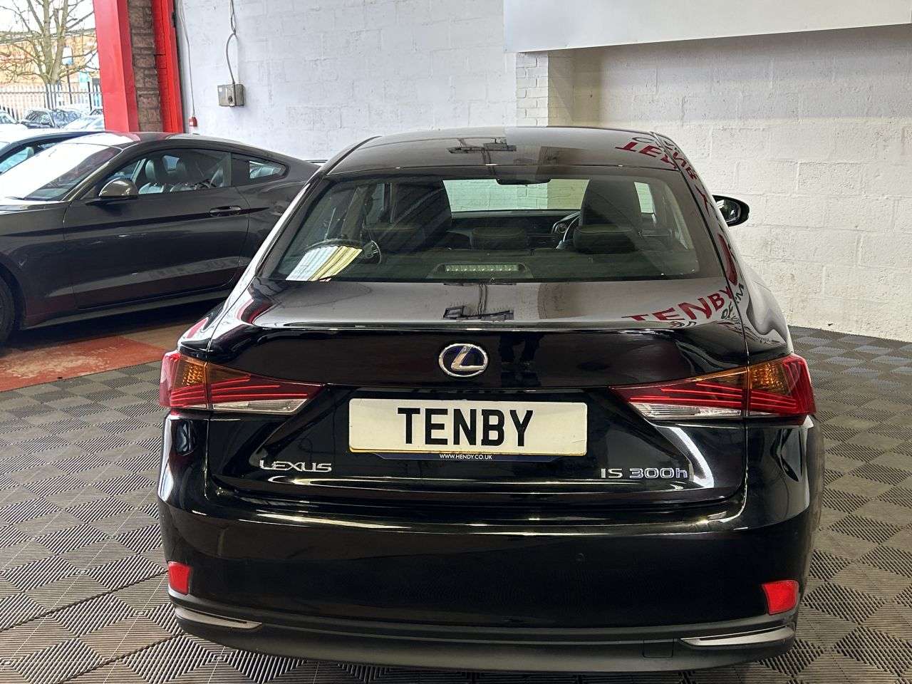 2019 LEXUS IS 2019 LEXUS IS