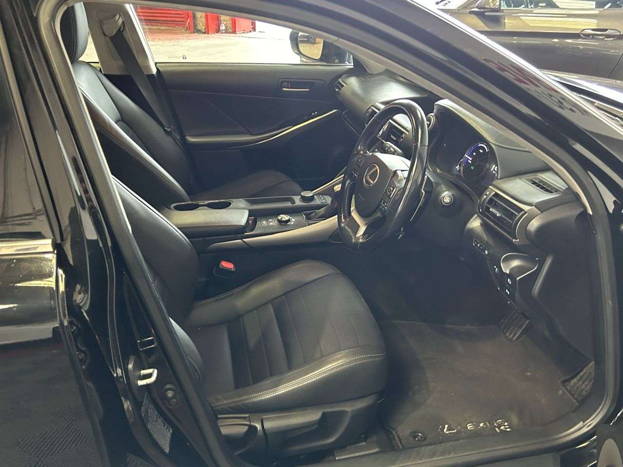 2019 LEXUS IS 2019 LEXUS IS