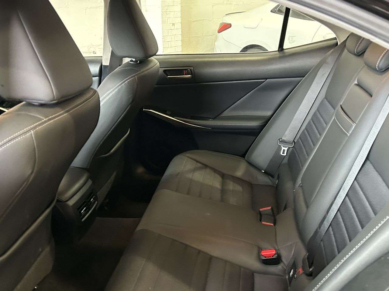 2019 LEXUS IS 2019 LEXUS IS