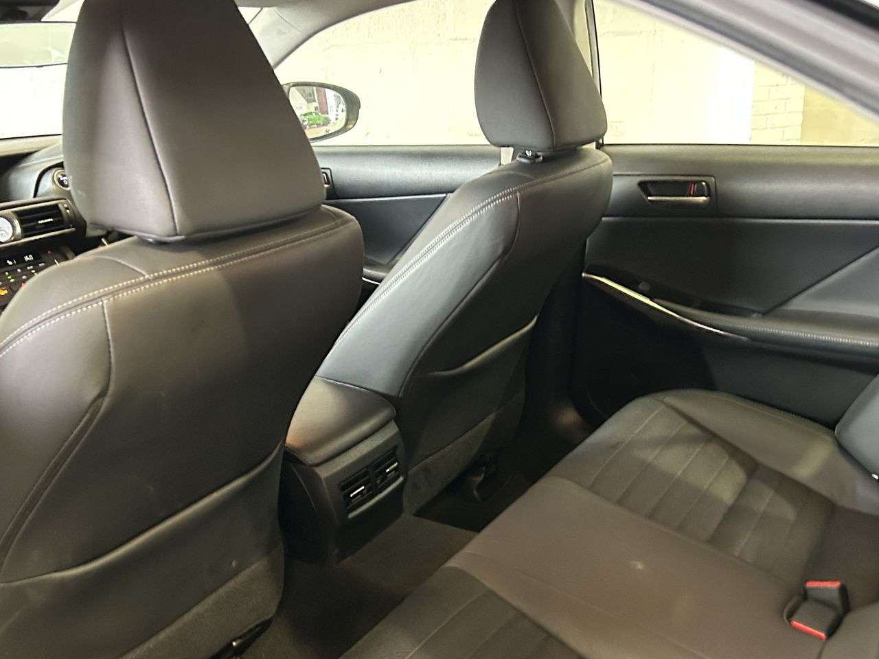 2019 LEXUS IS 2019 LEXUS IS