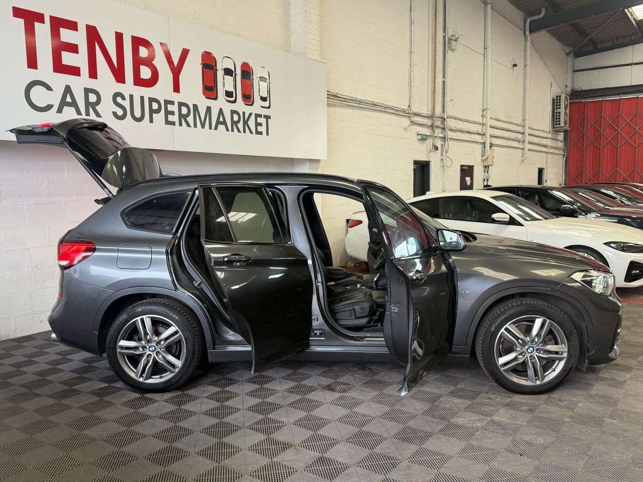 2020 BMW X1 2020 BMW X1