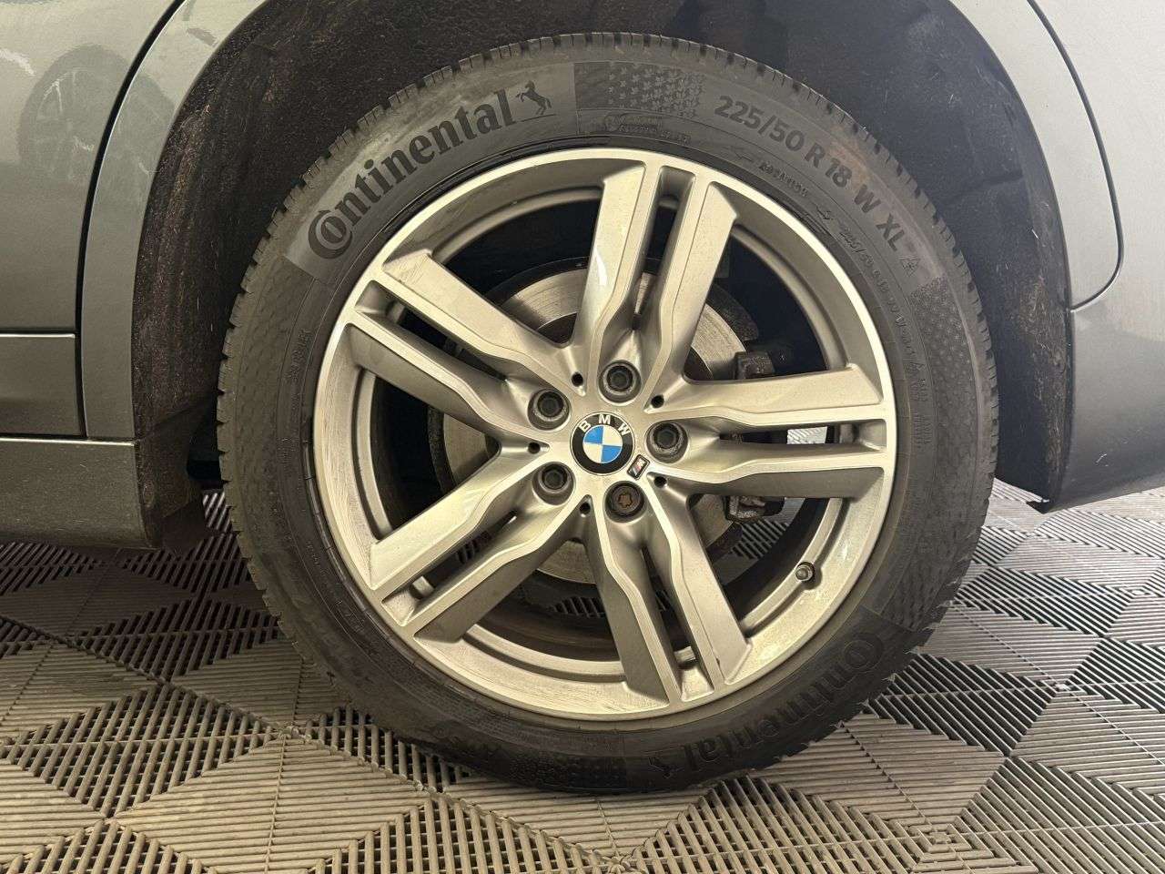 2020 BMW X1 2020 BMW X1