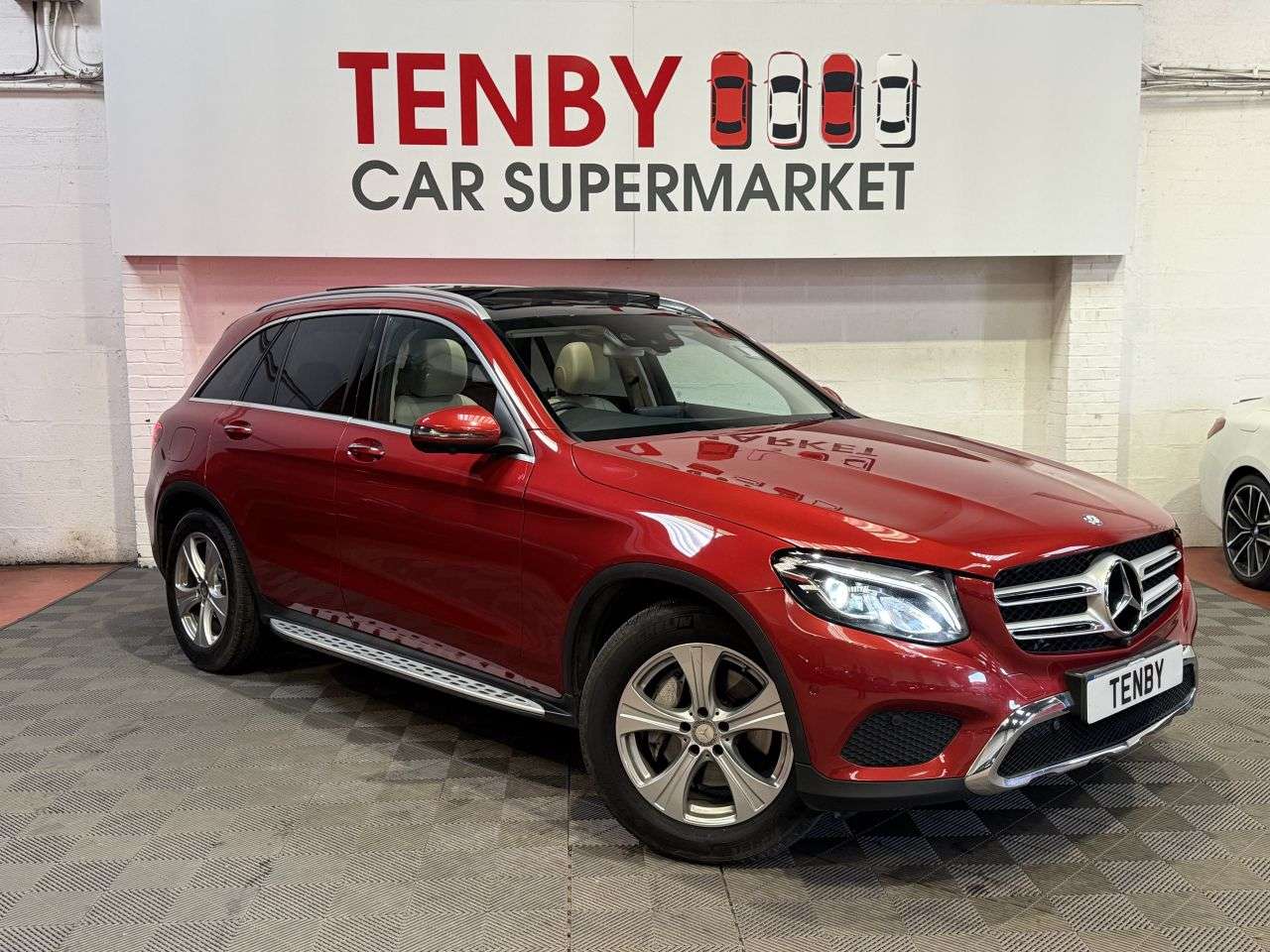 A 2016 MERCEDES-BENZ GLC 2.1 GLC250d Sport (Premium Plus) SUV 5dr Diesel G-Tronic 4MATIC Euro 6 (s/s A 2016 MERCEDES-BENZ GLC 2.1 GLC250d Sport (Premium Plus) SUV 5dr Diesel G-Tronic 4MATIC Euro 6 (s/s
