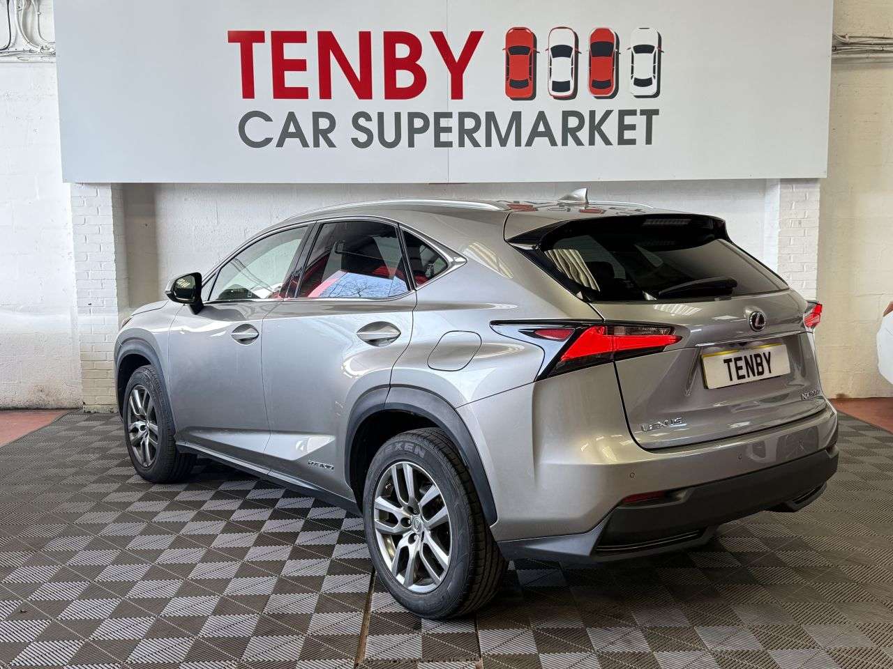 2016 LEXUS NX 2016 LEXUS NX