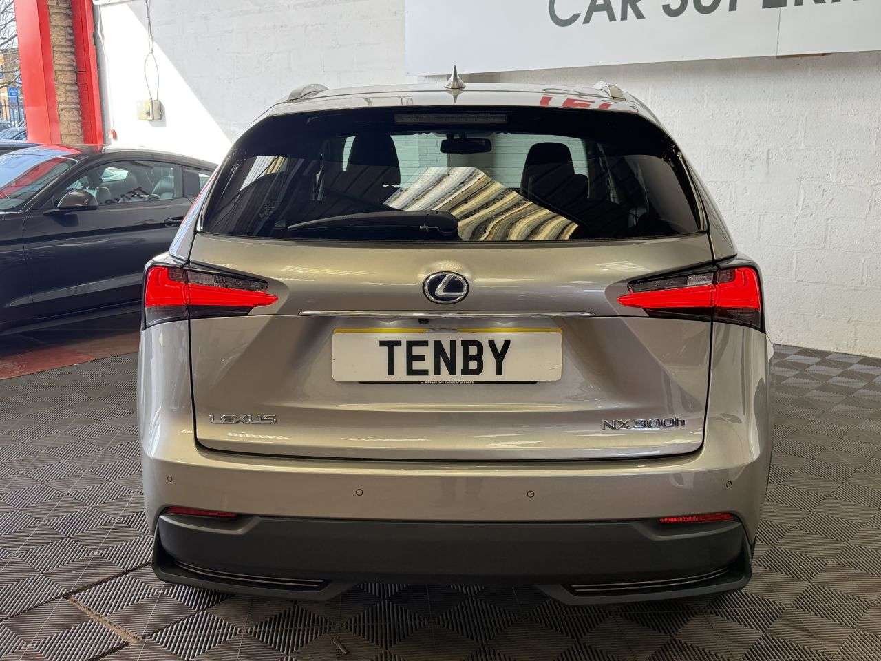 2016 LEXUS NX 2016 LEXUS NX