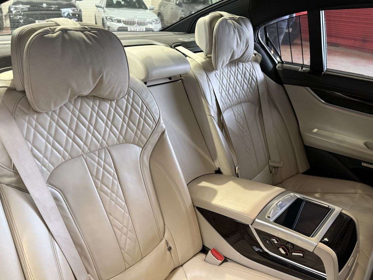 2017 BMW 7 SERIES 2017 BMW 7 SERIES