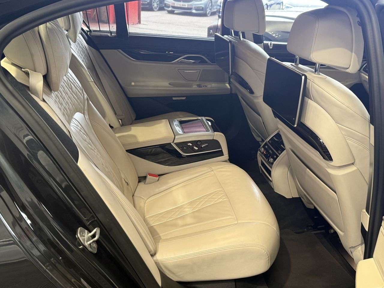 2017 BMW 7 SERIES 2017 BMW 7 SERIES