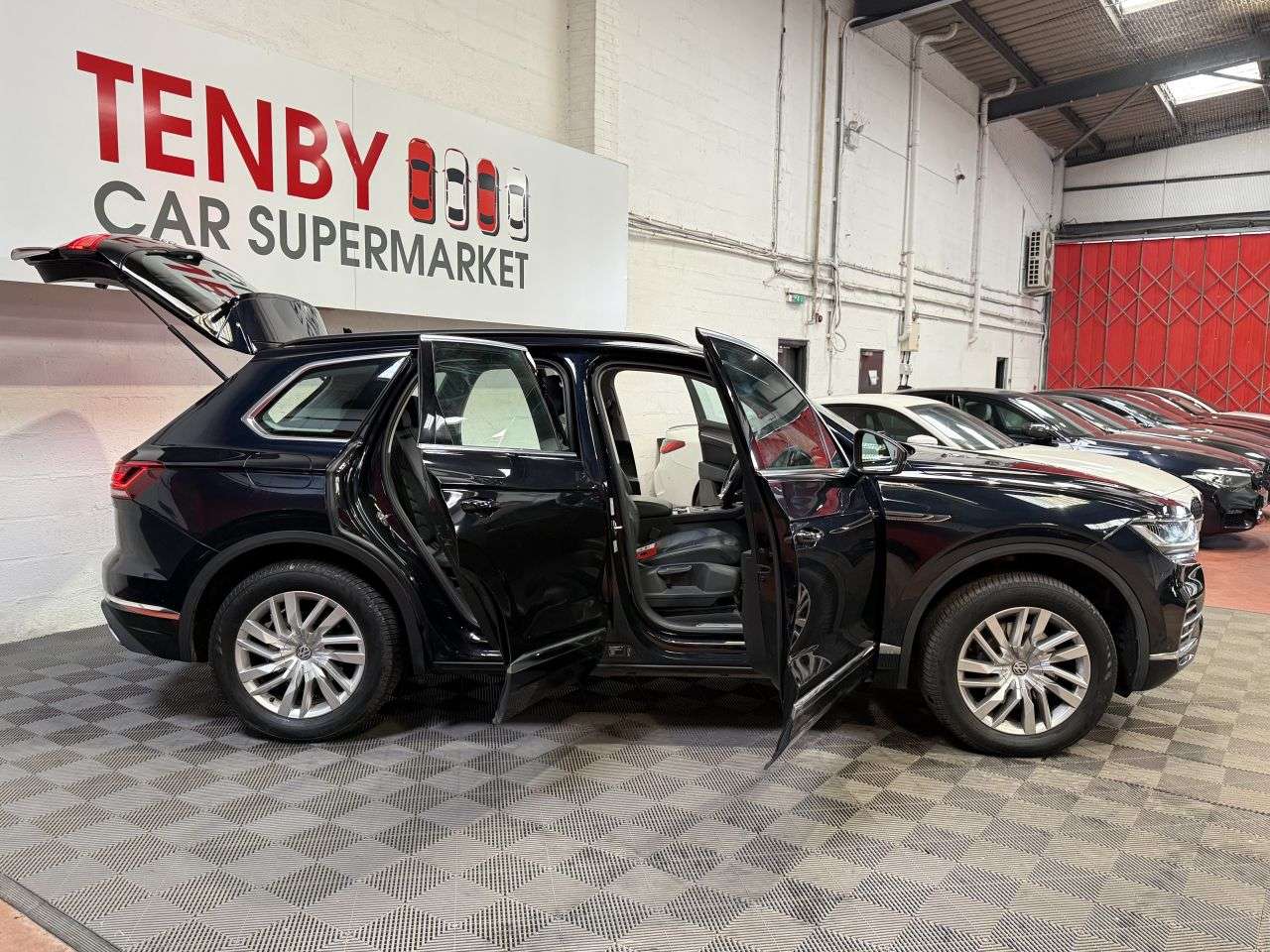 2018 VOLKSWAGEN TOUAREG 2018 VOLKSWAGEN TOUAREG