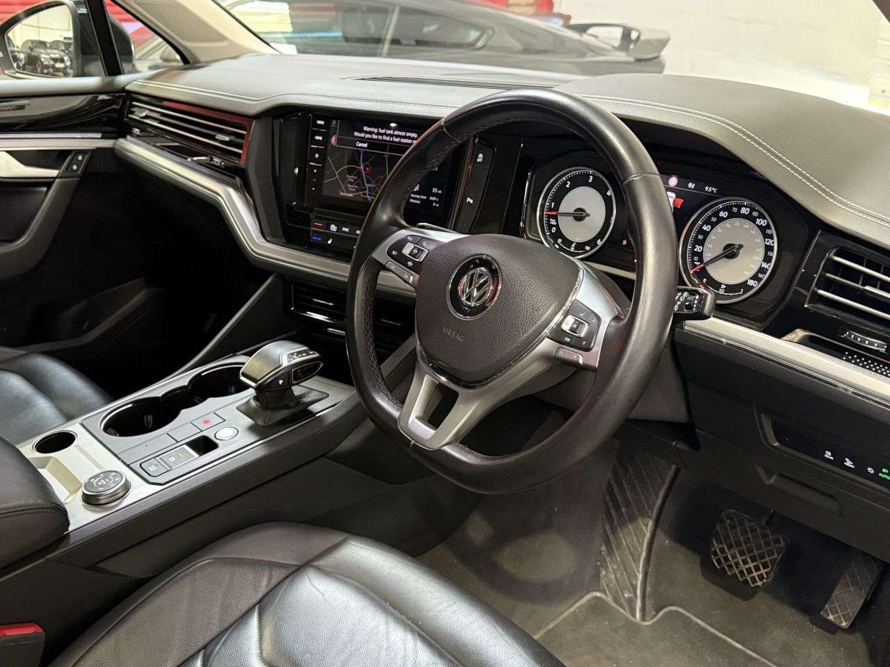 2018 VOLKSWAGEN TOUAREG 2018 VOLKSWAGEN TOUAREG