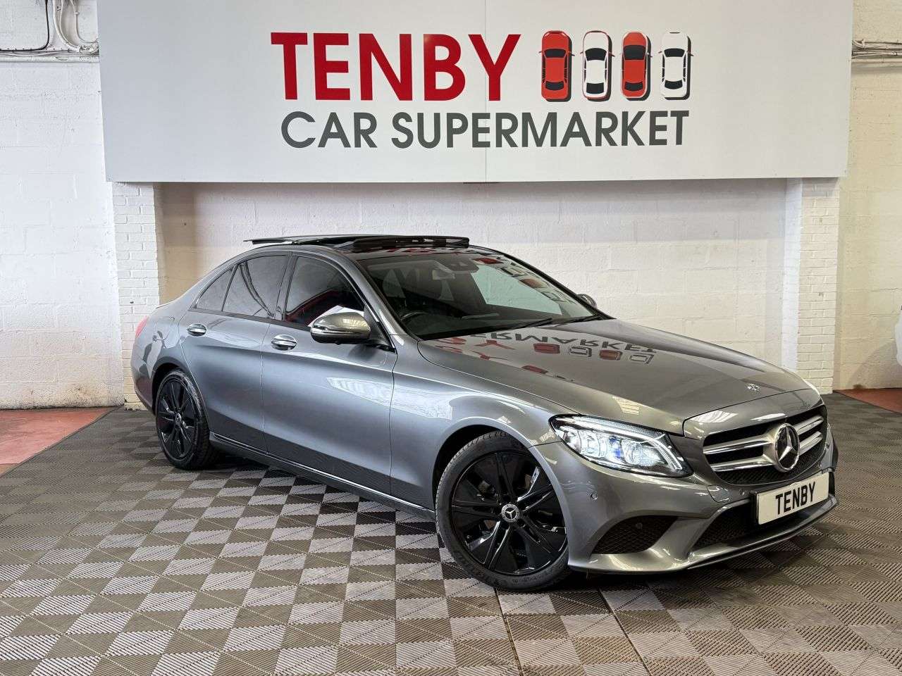 A 2020 MERCEDES-BENZ C-CLASS 1.5 C200 MHEV EQ Boost Sport (Premium Plus) Saloon 4dr Petrol G-Tronic+ Eur A 2020 MERCEDES-BENZ C-CLASS 1.5 C200 MHEV EQ Boost Sport (Premium Plus) Saloon 4dr Petrol G-Tronic+ Eur