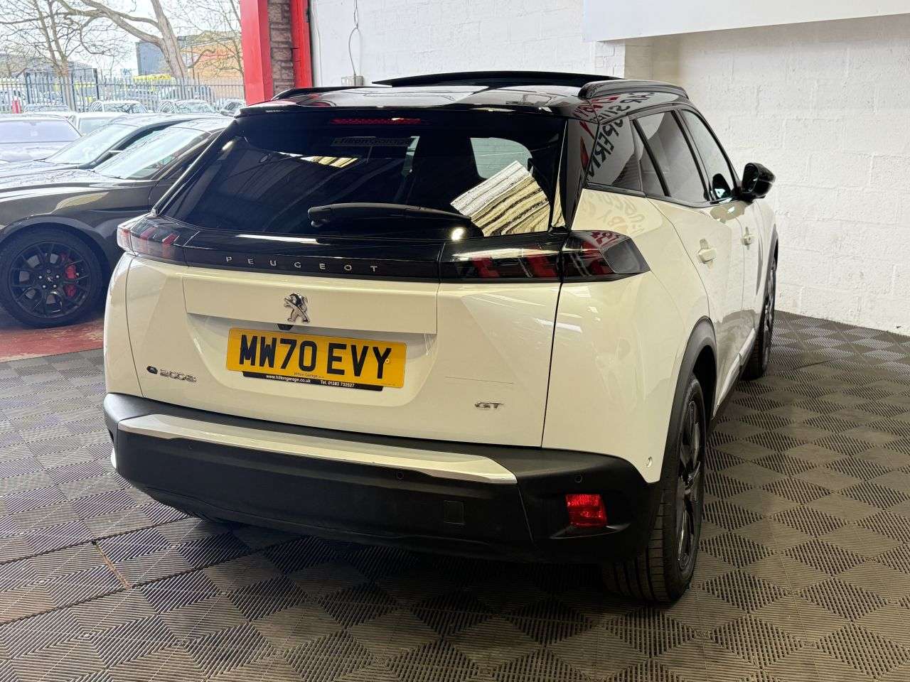 2020 PEUGEOT E-2008 2020 PEUGEOT E-2008