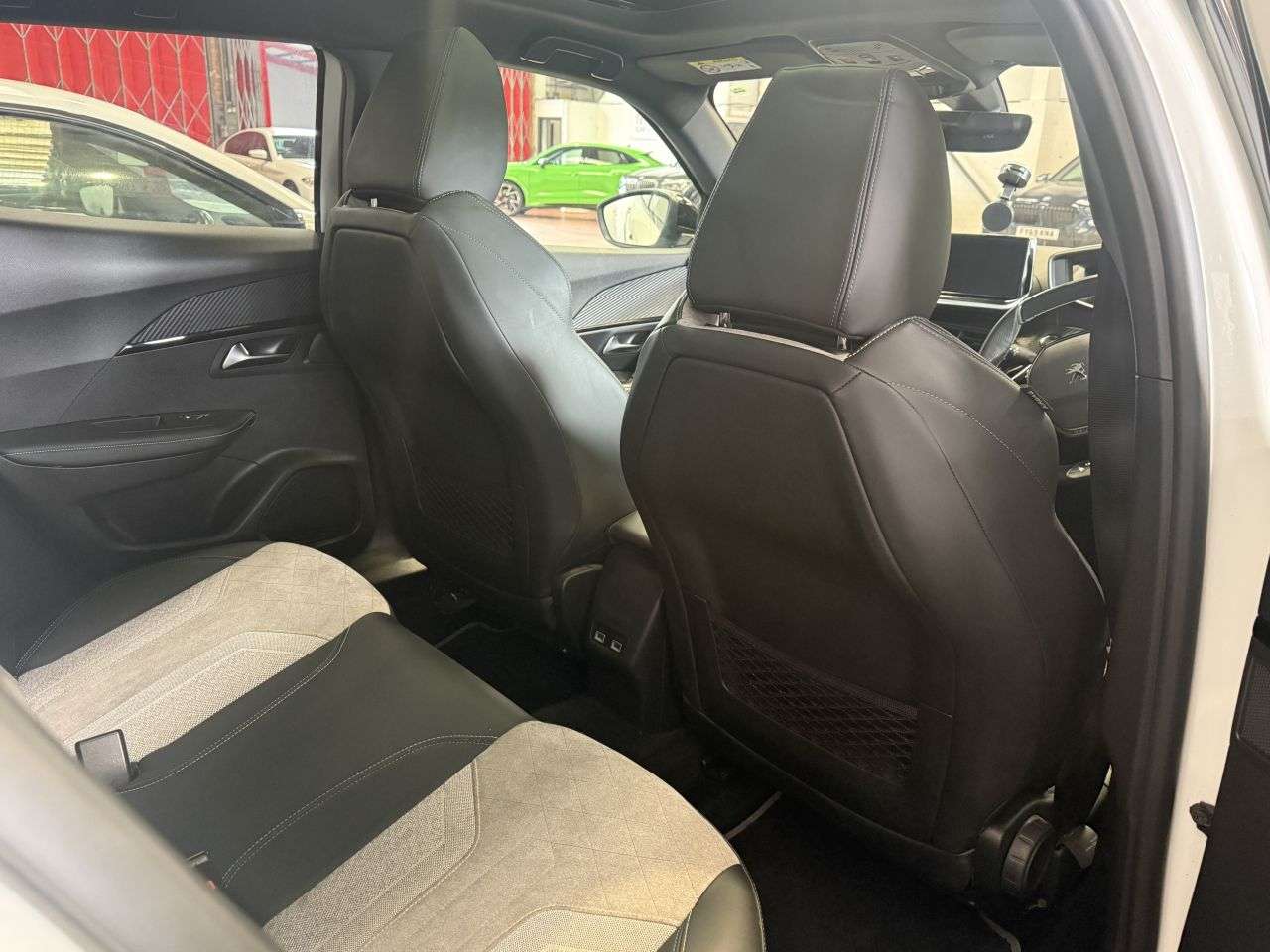 2020 PEUGEOT E-2008 2020 PEUGEOT E-2008