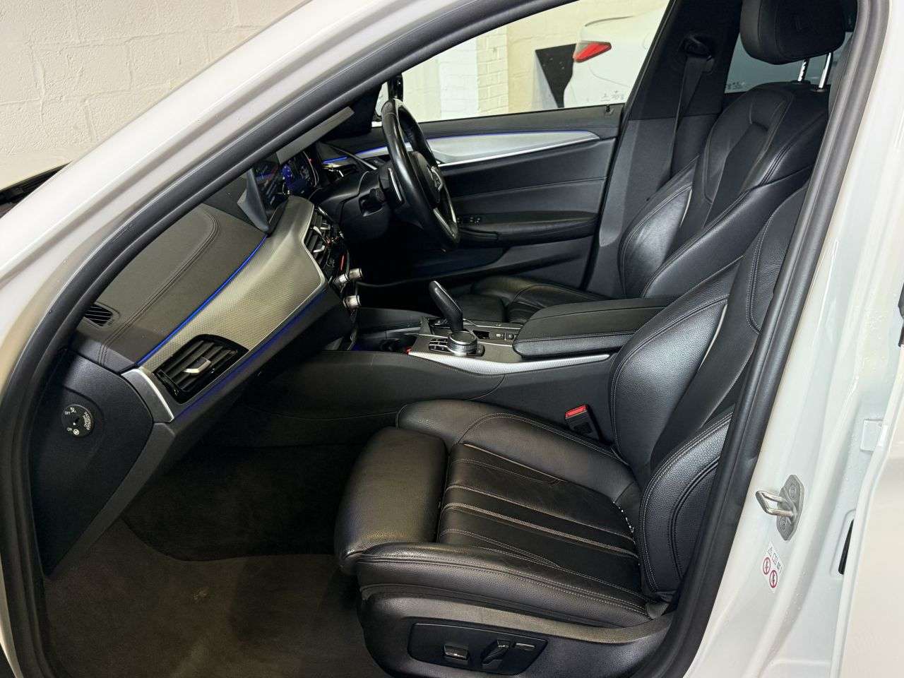 2018 BMW 5 SERIES 2018 BMW 5 SERIES