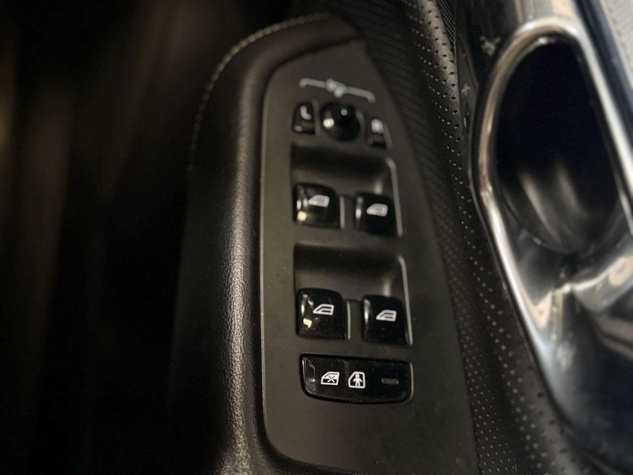 2015 VOLVO XC90 2015 VOLVO XC90