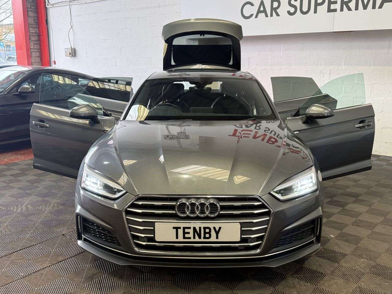 2017 AUDI A5 2017 AUDI A5