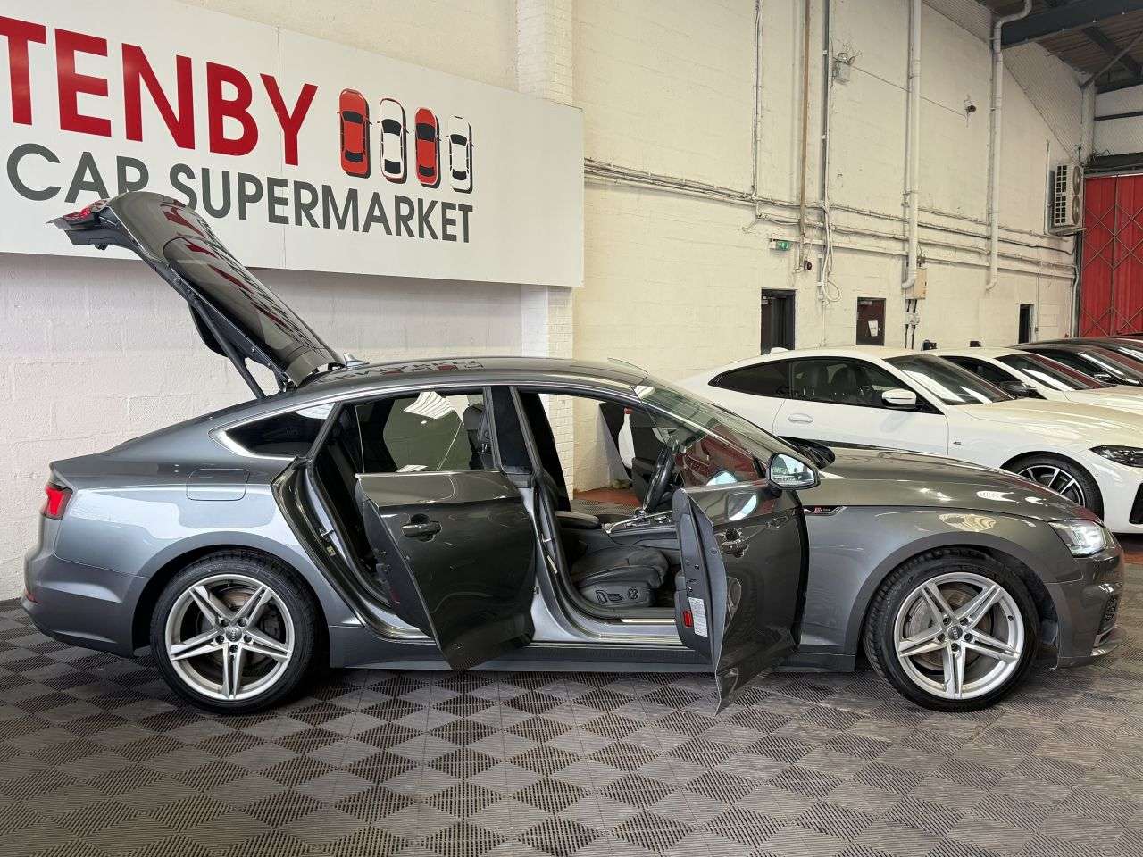 2017 AUDI A5 2017 AUDI A5