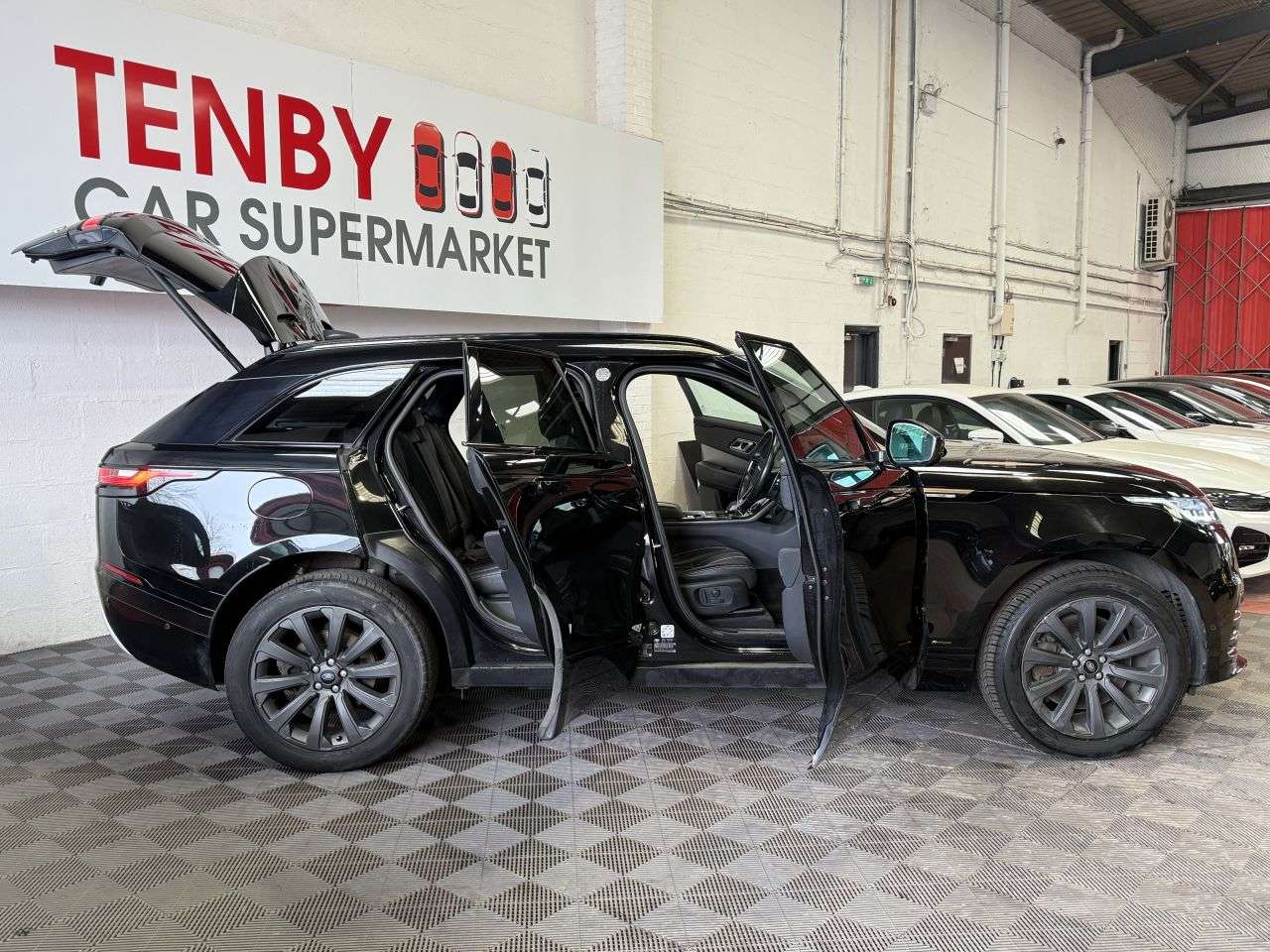 2021 LAND ROVER RANGE ROVER VELAR 2021 LAND ROVER RANGE ROVER VELAR