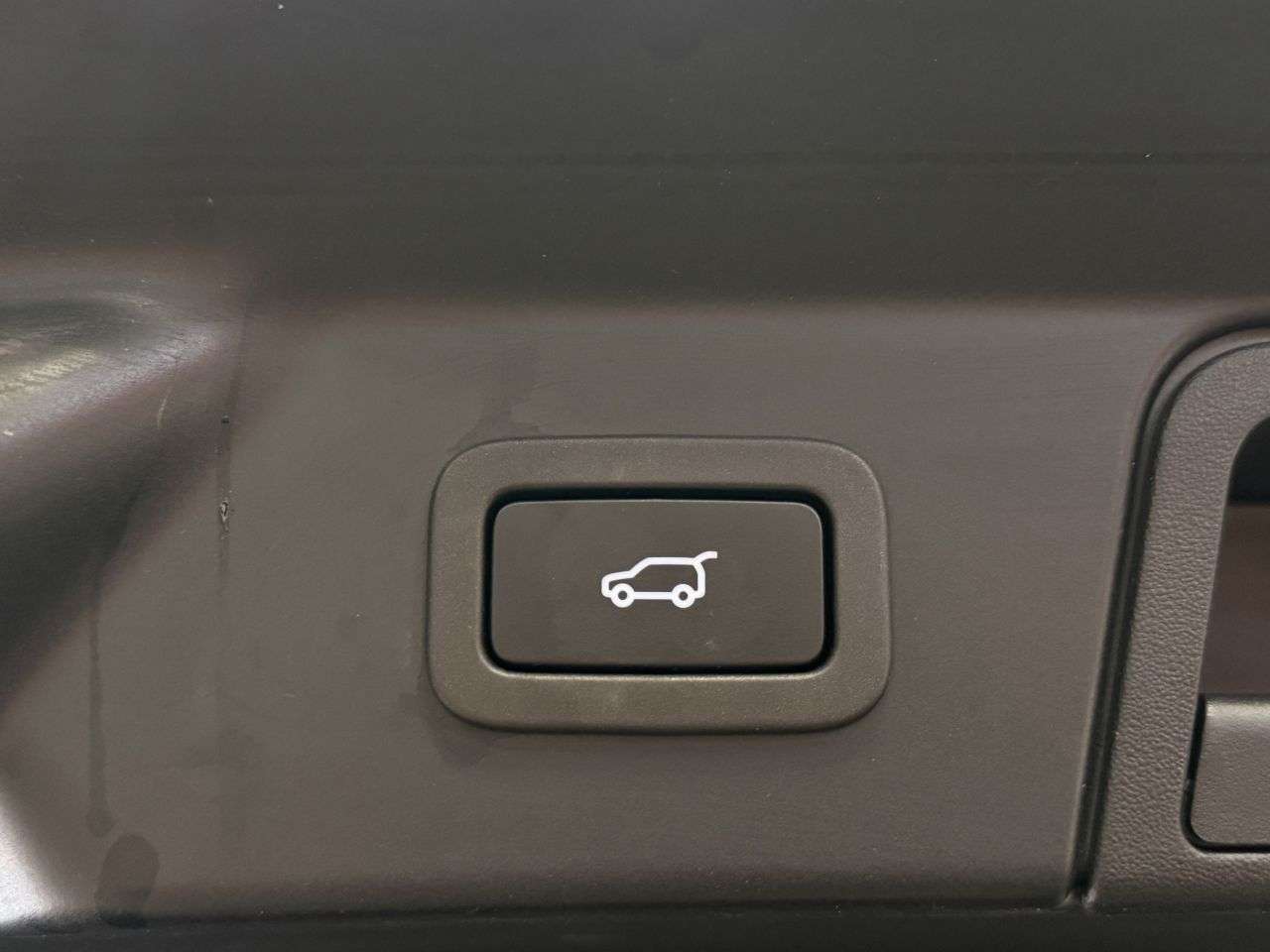 2021 LAND ROVER RANGE ROVER VELAR 2021 LAND ROVER RANGE ROVER VELAR