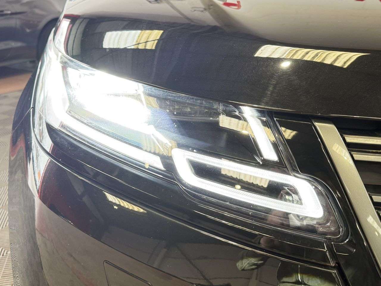 2021 LAND ROVER RANGE ROVER VELAR 2021 LAND ROVER RANGE ROVER VELAR