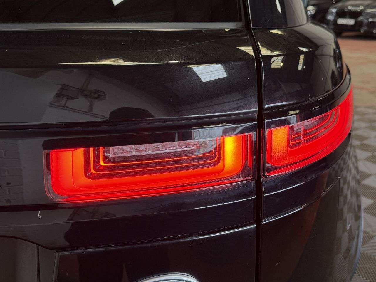 2021 LAND ROVER RANGE ROVER VELAR 2021 LAND ROVER RANGE ROVER VELAR