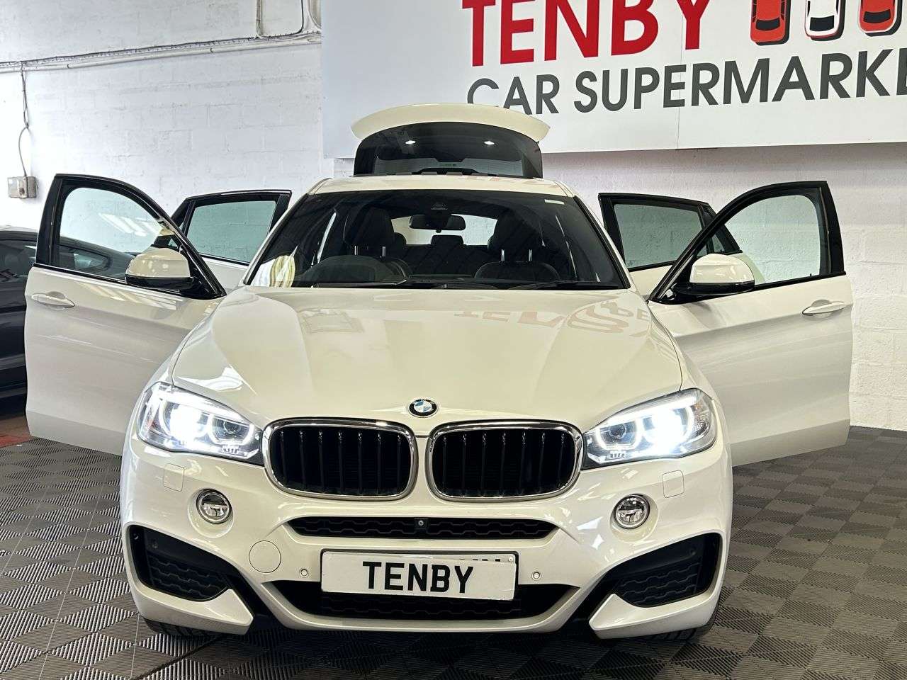 2018 BMW X6 2018 BMW X6