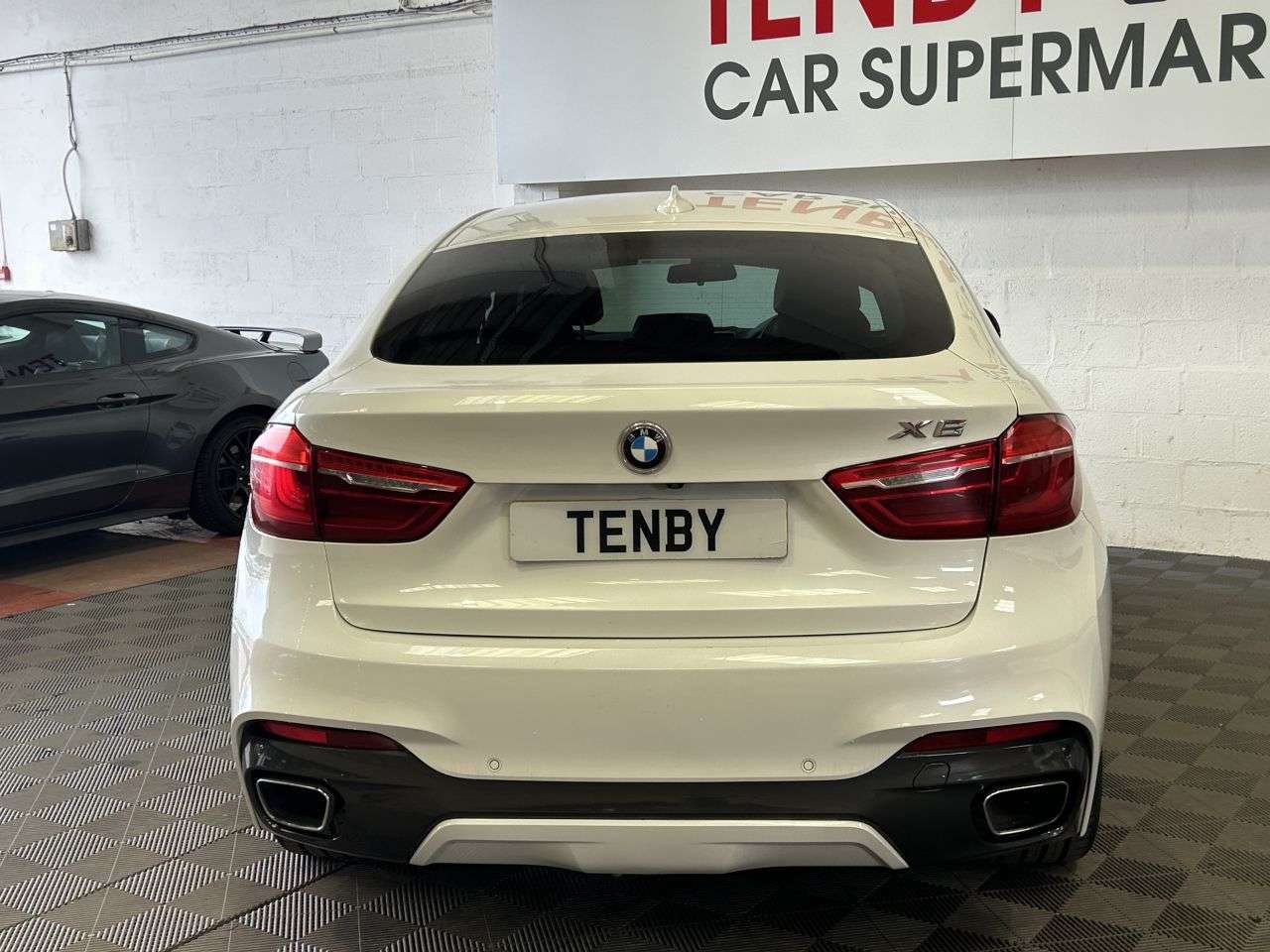 2018 BMW X6 2018 BMW X6