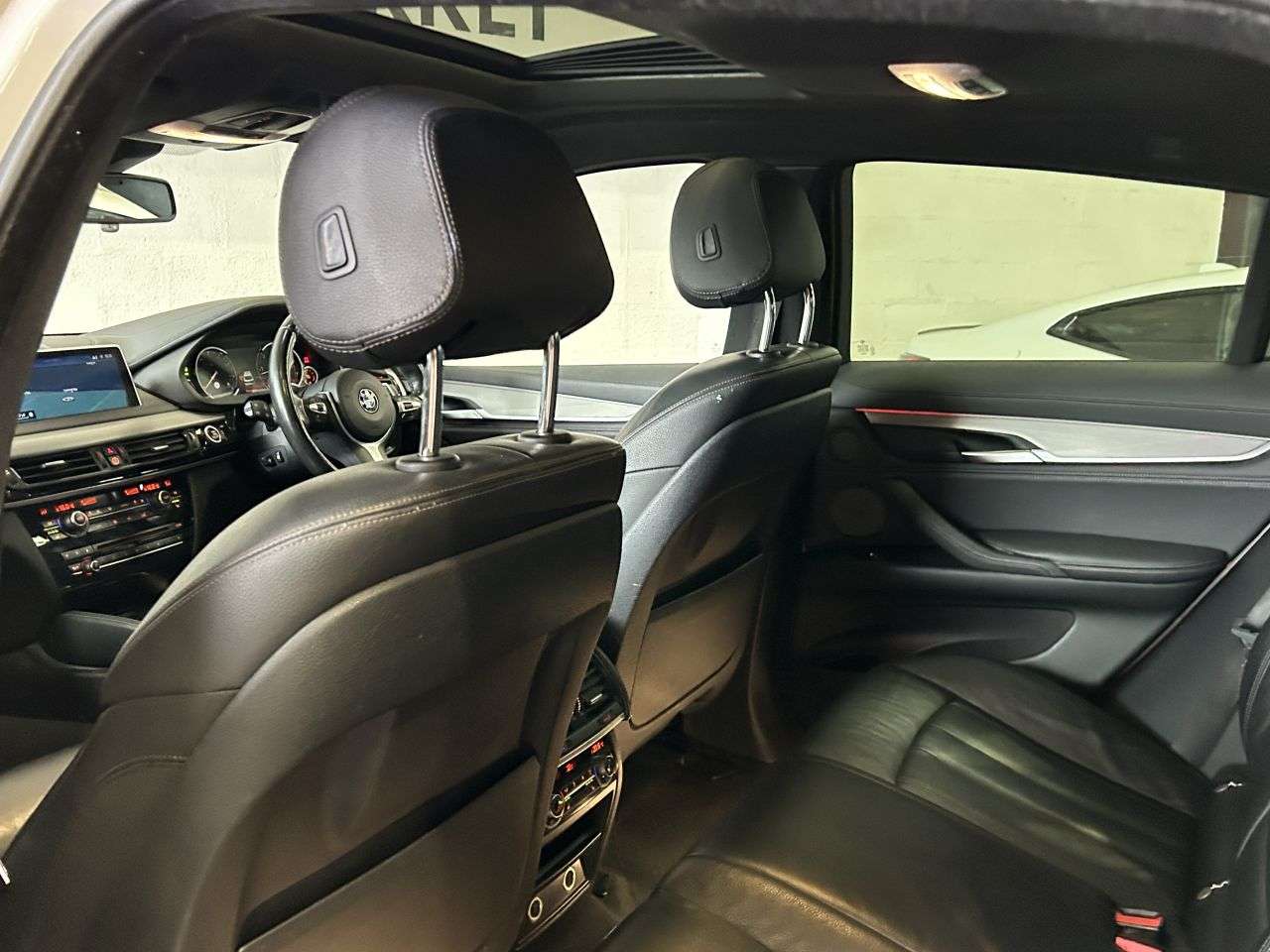 2018 BMW X6 2018 BMW X6