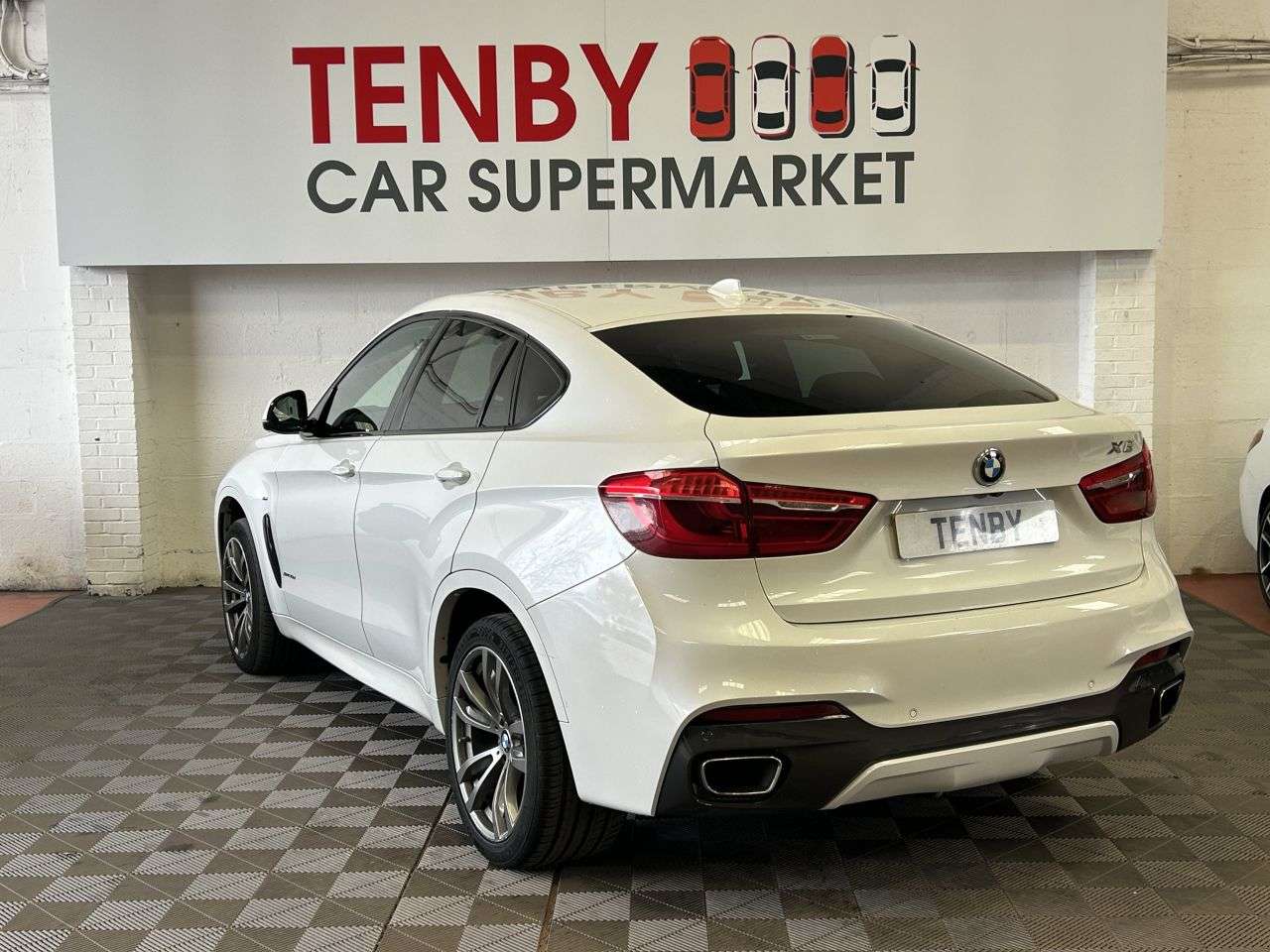 2018 BMW X6 2018 BMW X6
