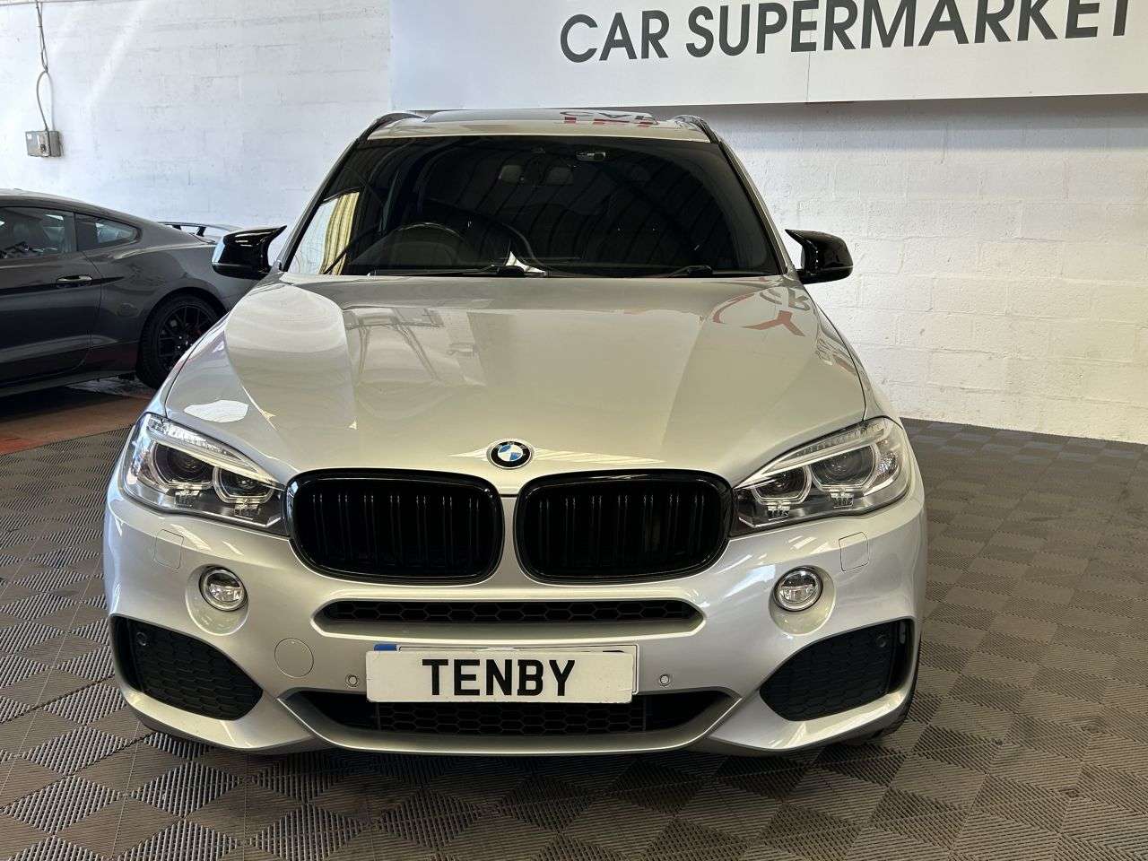 A 2017 BMW X5 3.0 40d M Sport SUV 5dr Diesel Auto xDrive Euro 6 (s/s) (313 ps) 21"ALLOYS+ A 2017 BMW X5 3.0 40d M Sport SUV 5dr Diesel Auto xDrive Euro 6 (s/s) (313 ps) 21"ALLOYS+