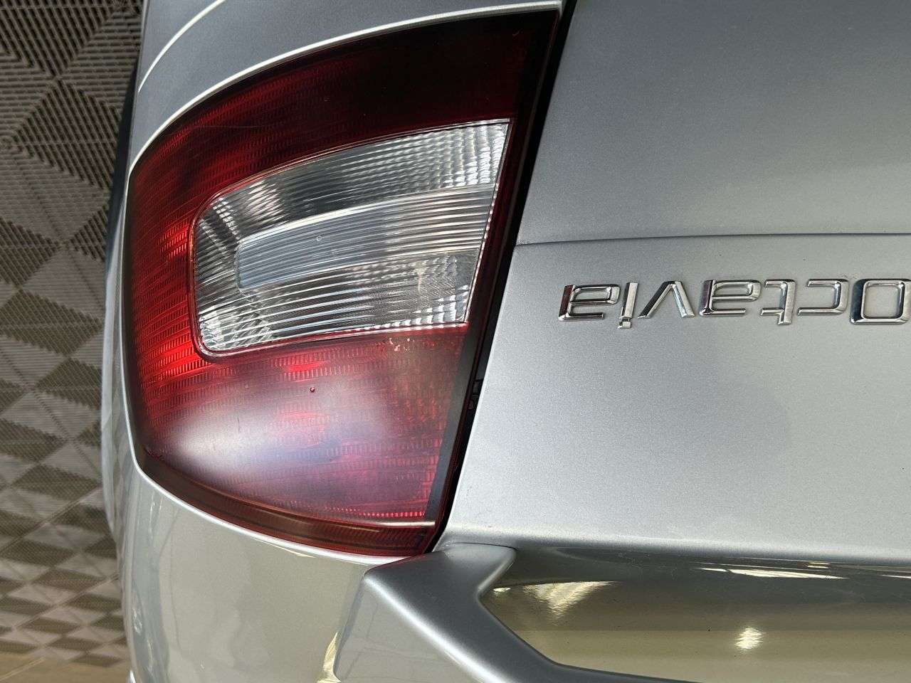 2011 SKODA OCTAVIA 2011 SKODA OCTAVIA