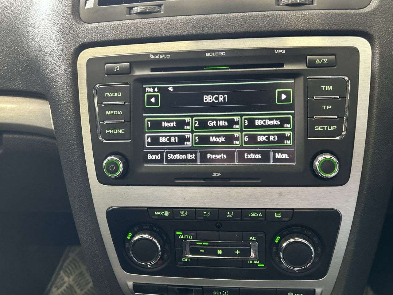 2011 SKODA OCTAVIA 2011 SKODA OCTAVIA