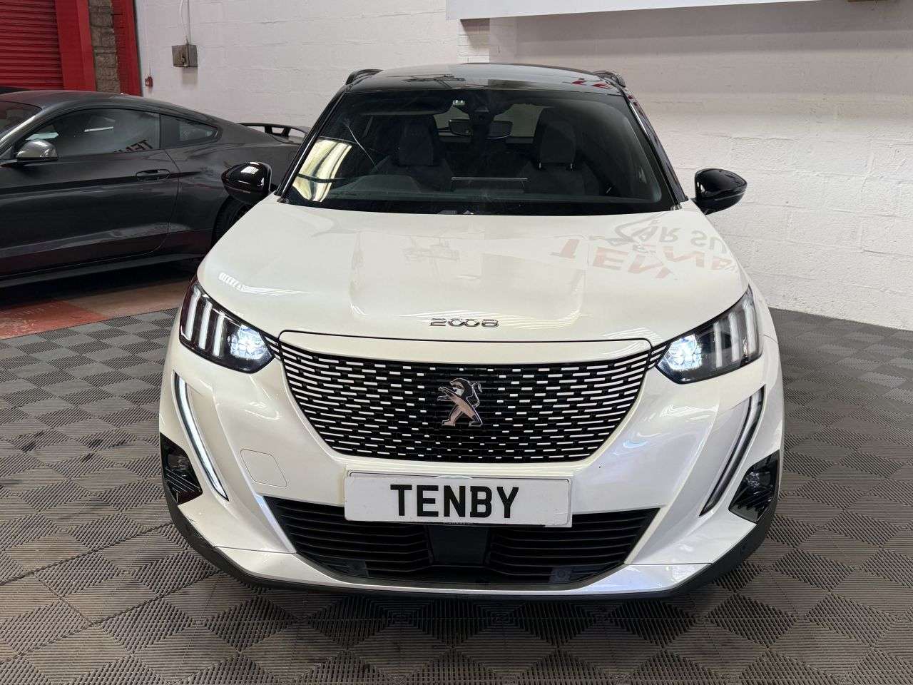 A 2021 PEUGEOT E-2008 50kWh GT Premium SUV 5dr Electric Auto (136 ps) REV CAM+18"ALLOYS+FHTD SEAT A 2021 PEUGEOT E-2008 50kWh GT Premium SUV 5dr Electric Auto (136 ps) REV CAM+18"ALLOYS+FHTD SEAT