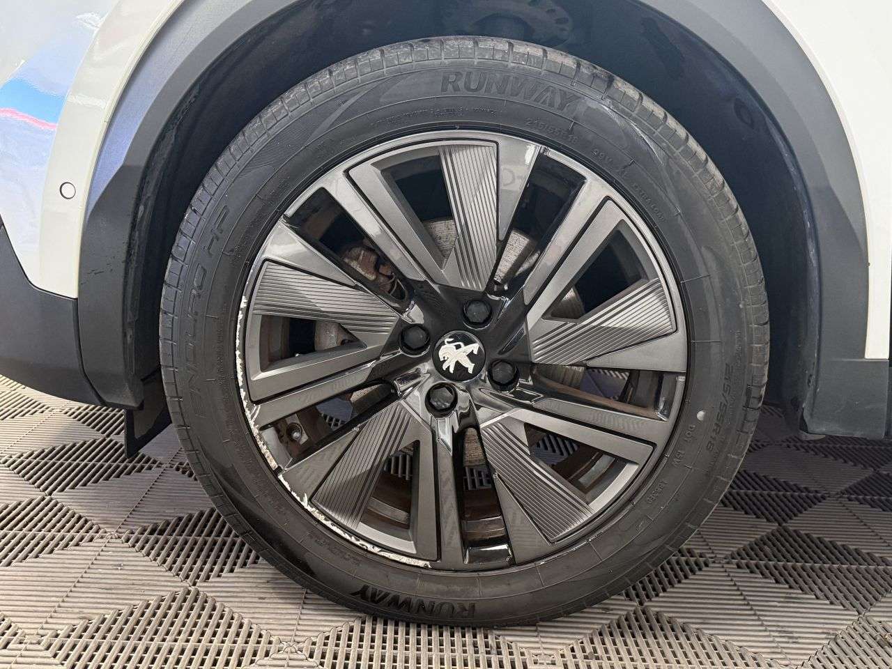 2021 PEUGEOT E-2008 2021 PEUGEOT E-2008