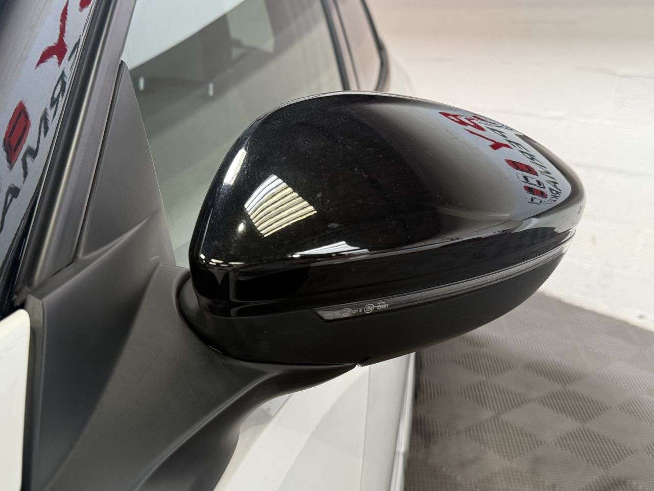 2021 PEUGEOT E-2008 2021 PEUGEOT E-2008