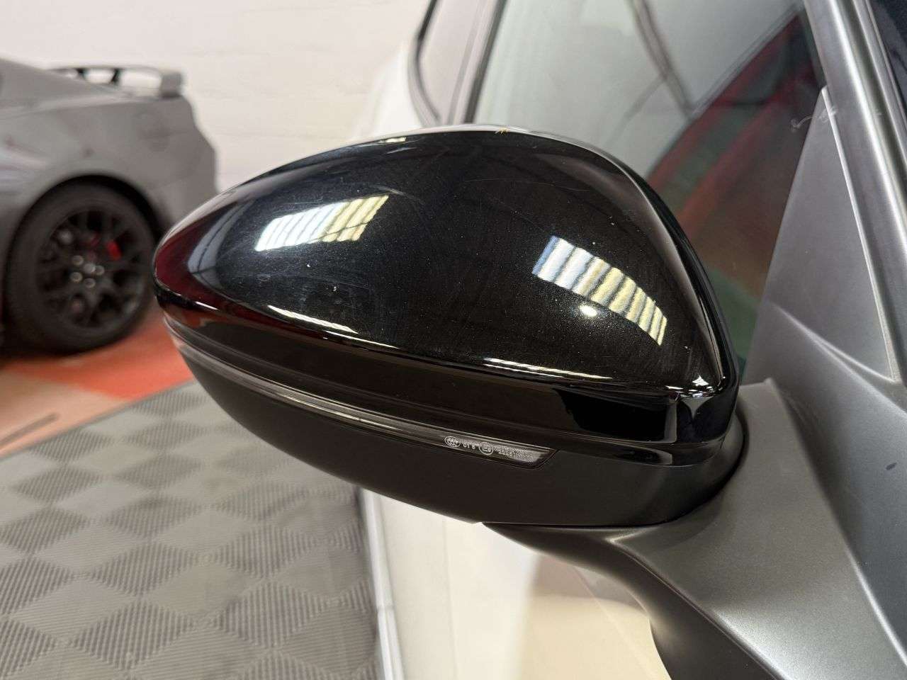 2021 PEUGEOT E-2008 2021 PEUGEOT E-2008