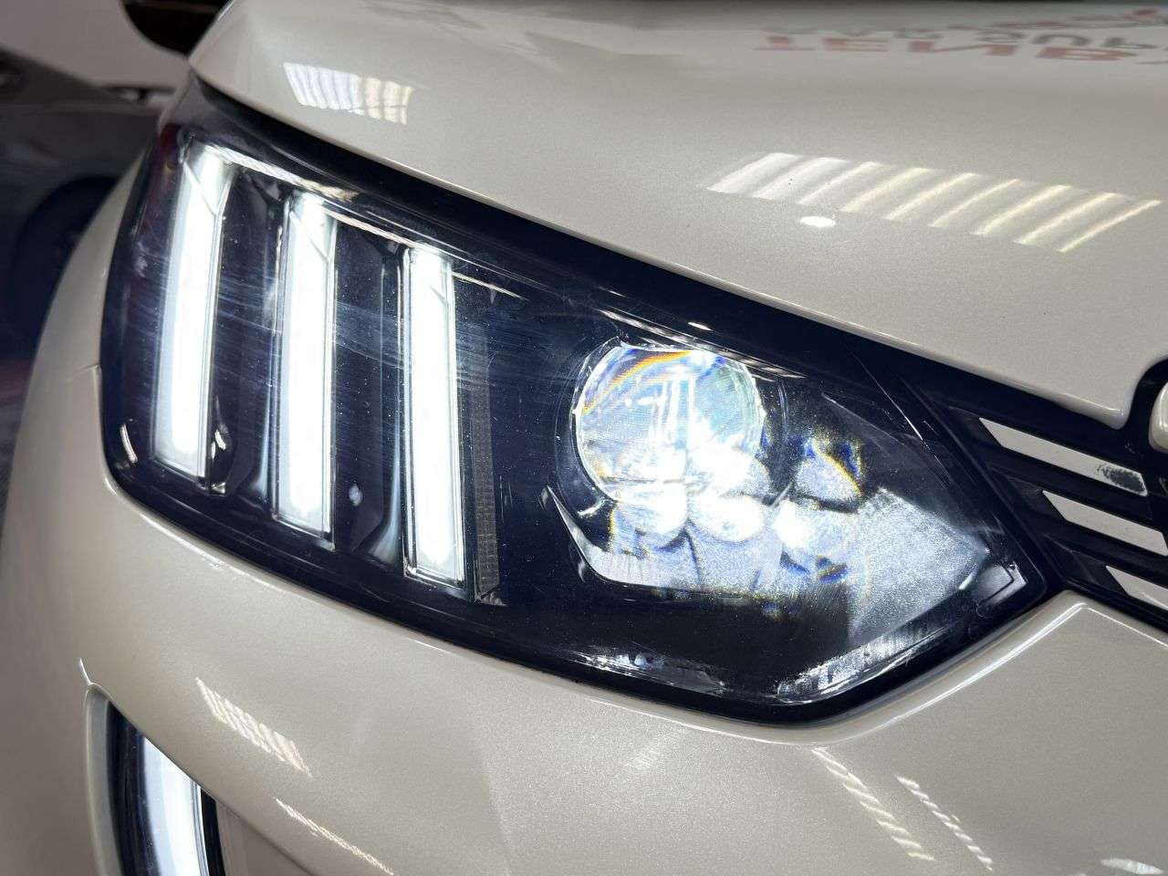 2021 PEUGEOT E-2008 2021 PEUGEOT E-2008