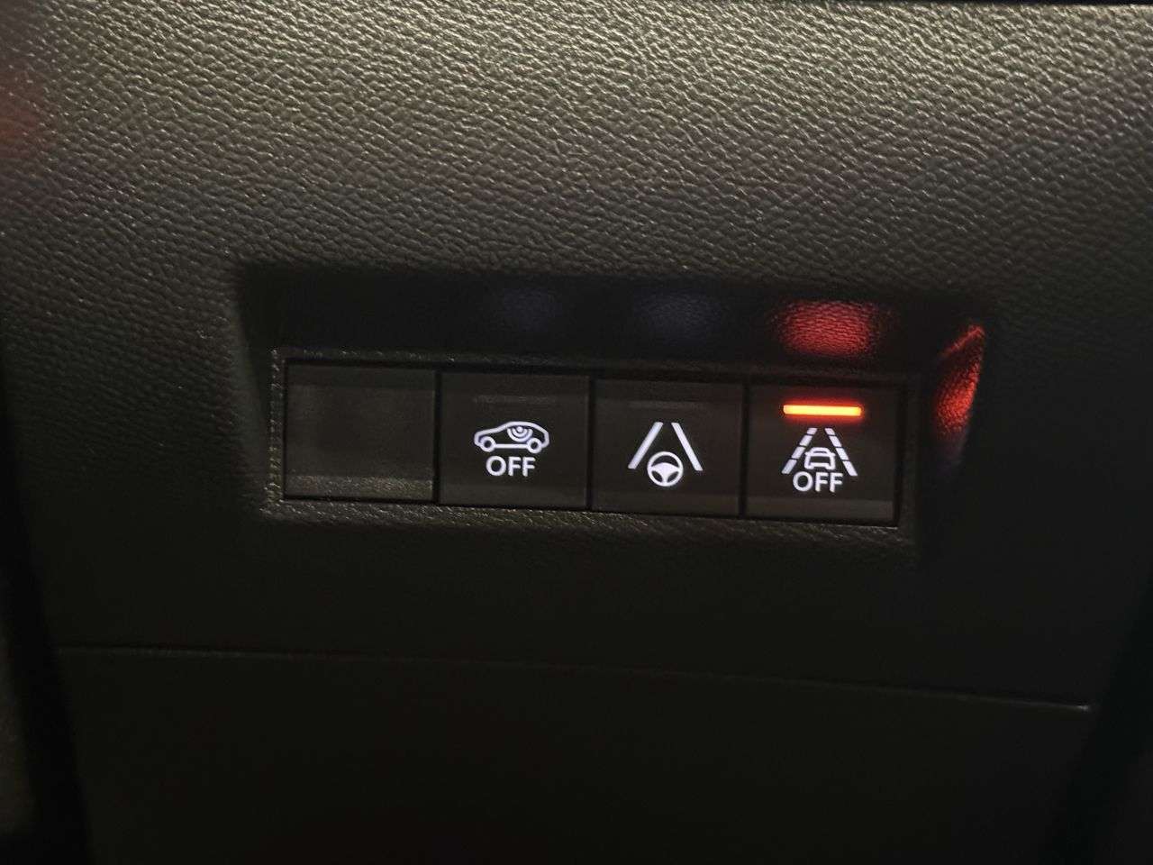 2021 PEUGEOT E-2008 2021 PEUGEOT E-2008