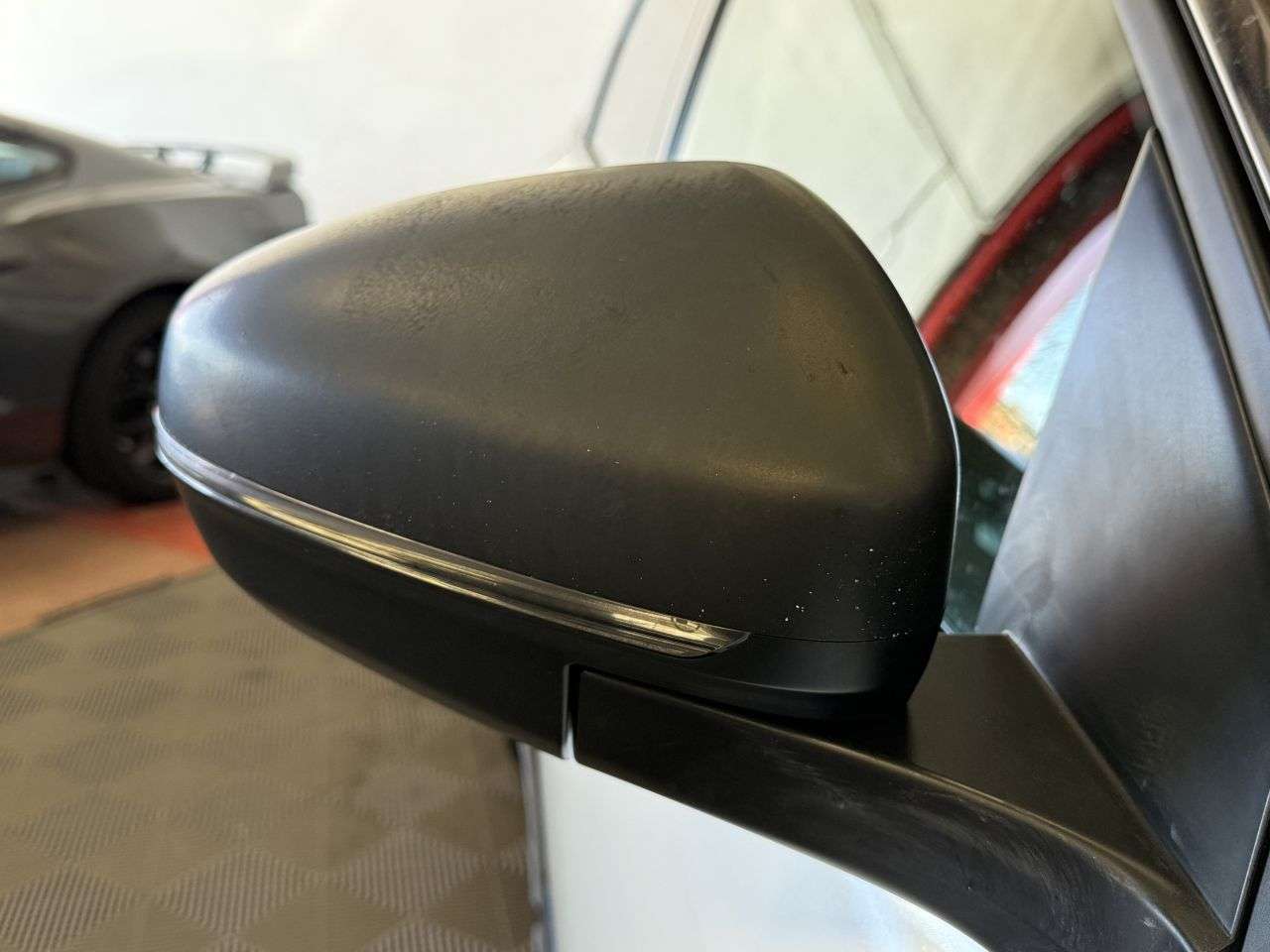 2018 PEUGEOT 5008 2018 PEUGEOT 5008