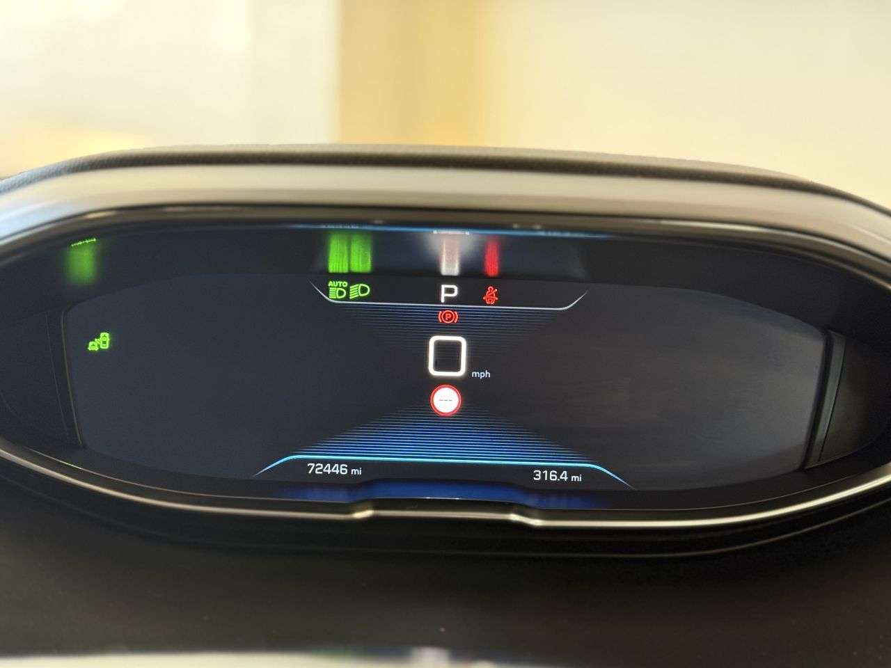 2018 PEUGEOT 5008 2018 PEUGEOT 5008