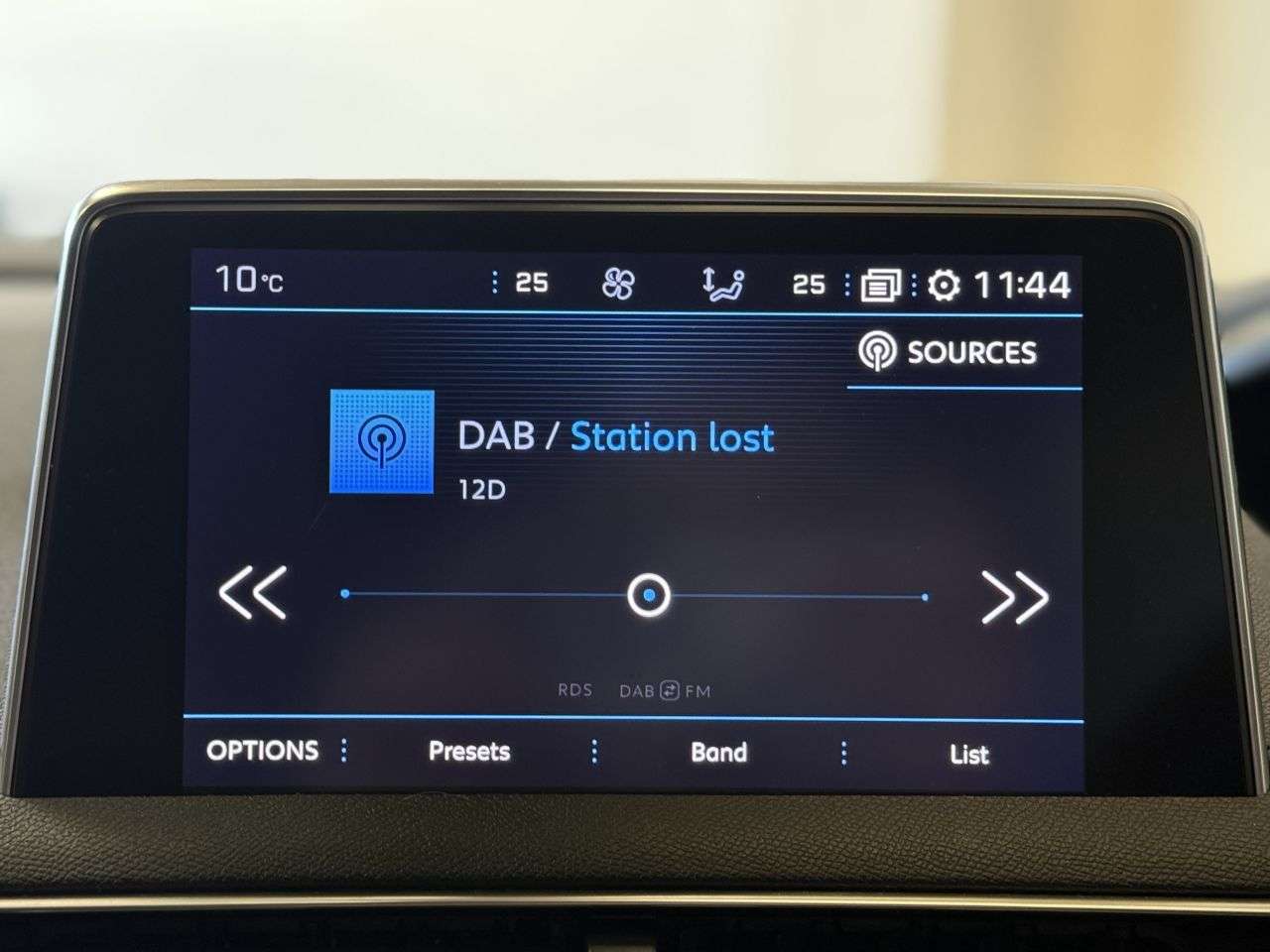 2018 PEUGEOT 5008 2018 PEUGEOT 5008