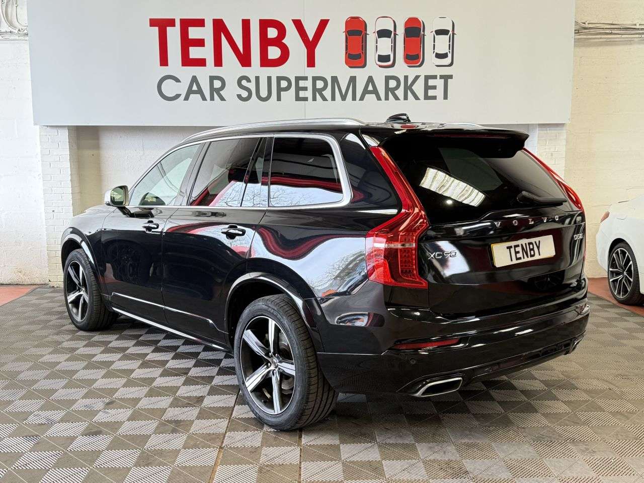 2018 VOLVO XC90 2018 VOLVO XC90