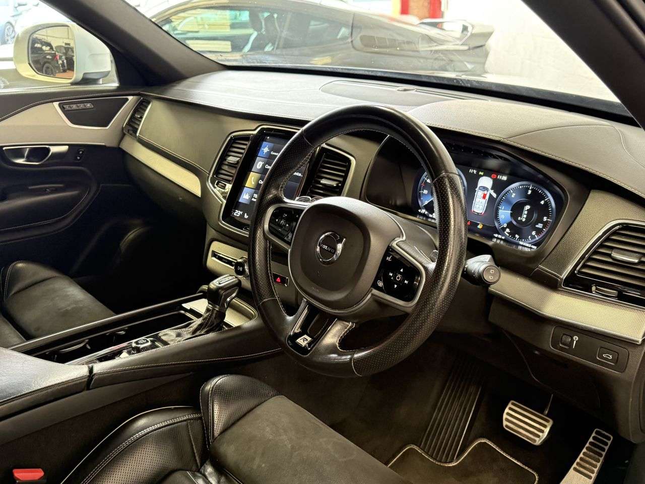2018 VOLVO XC90 2018 VOLVO XC90