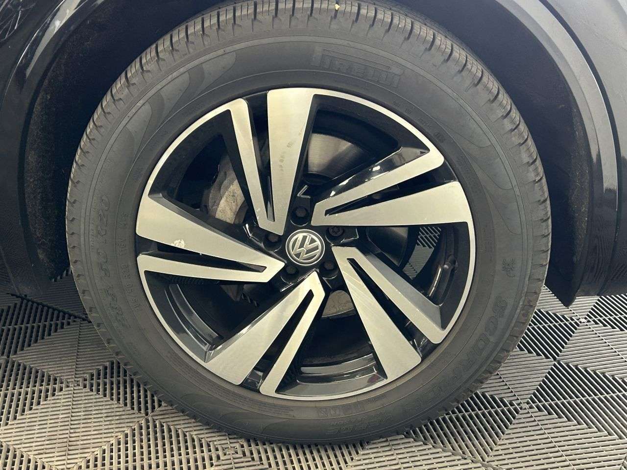 2018 VOLKSWAGEN TOUAREG 2018 VOLKSWAGEN TOUAREG