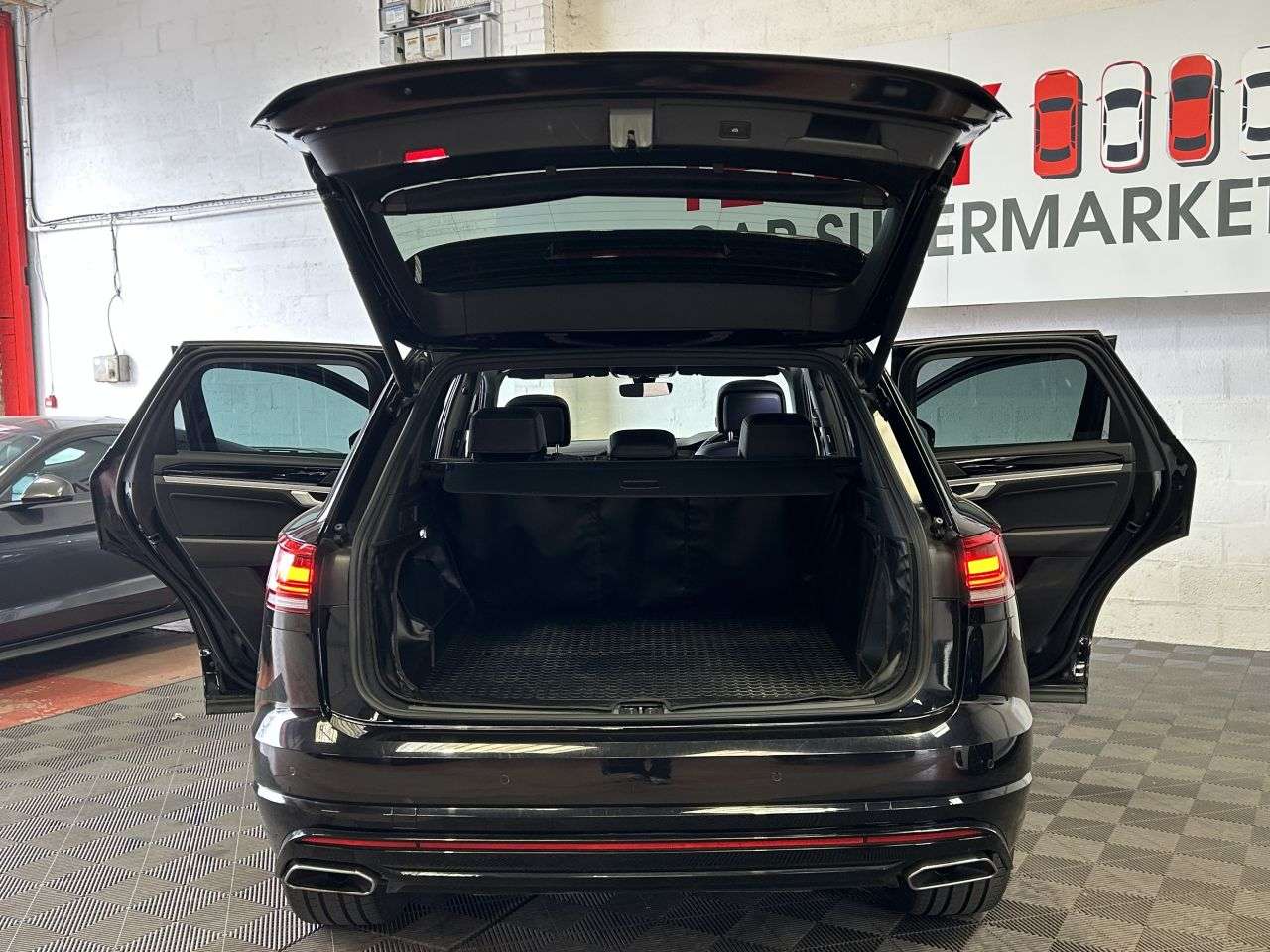 2018 VOLKSWAGEN TOUAREG 2018 VOLKSWAGEN TOUAREG