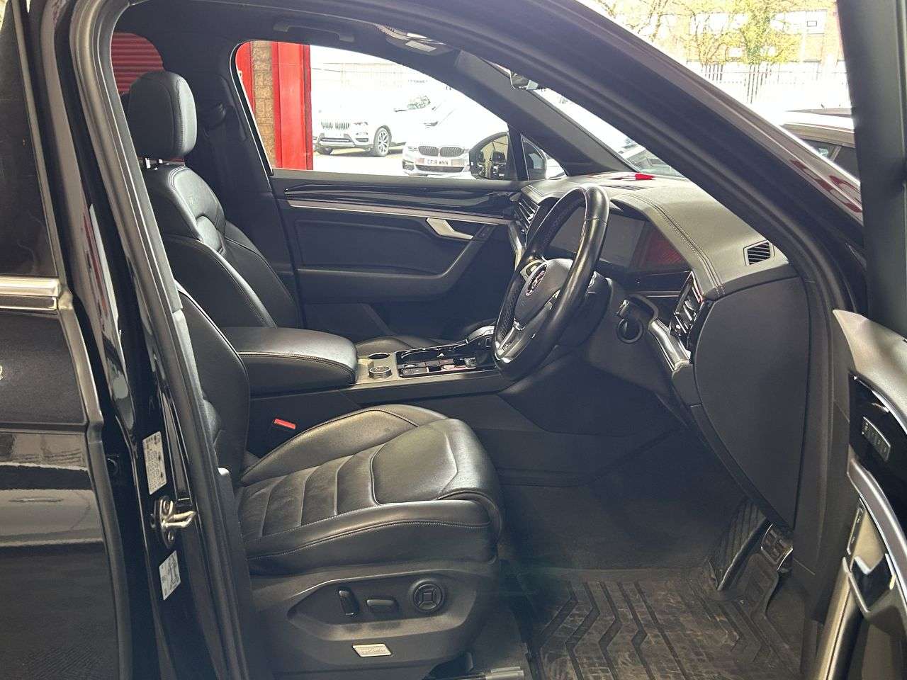 2018 VOLKSWAGEN TOUAREG 2018 VOLKSWAGEN TOUAREG