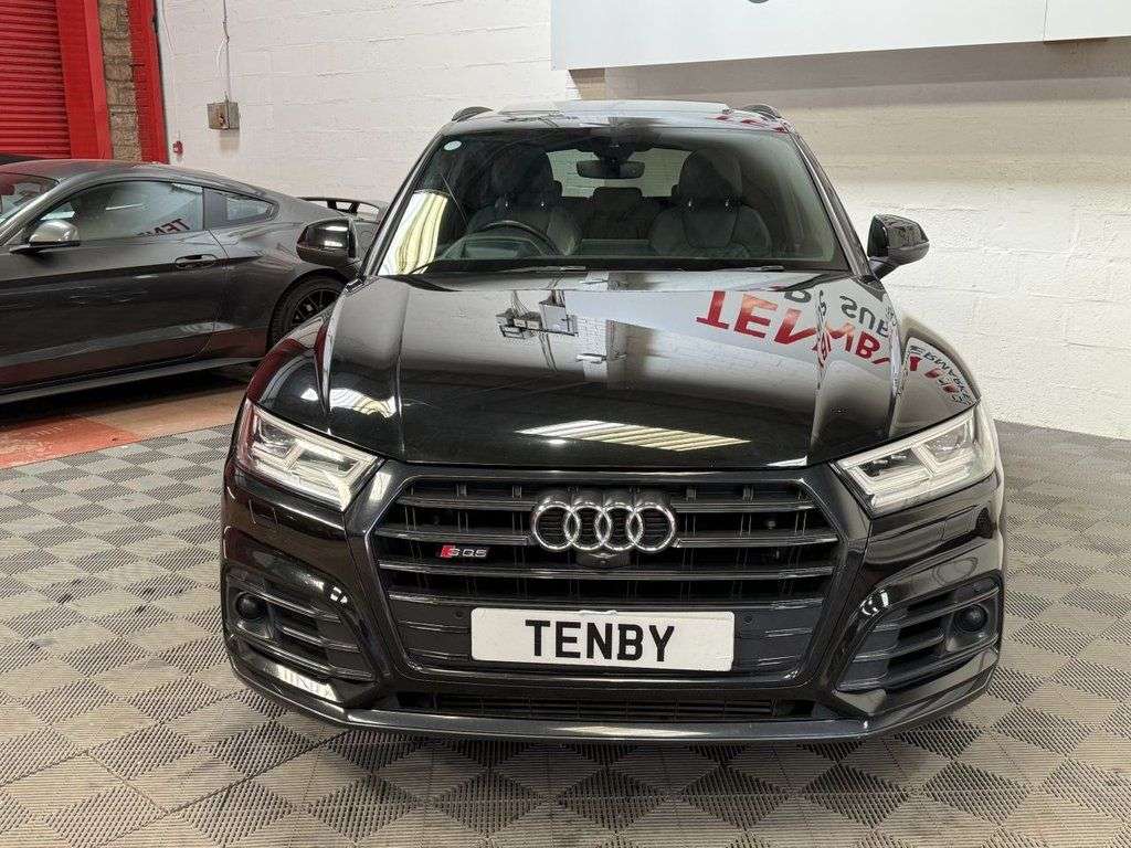 A 2020 AUDI SQ5 3.0 TDI V6 Vorsprung SUV 5dr Diesel Tiptronic quattro Euro 6 (s/s) (347 ps) A 2020 AUDI SQ5 3.0 TDI V6 Vorsprung SUV 5dr Diesel Tiptronic quattro Euro 6 (s/s) (347 ps)