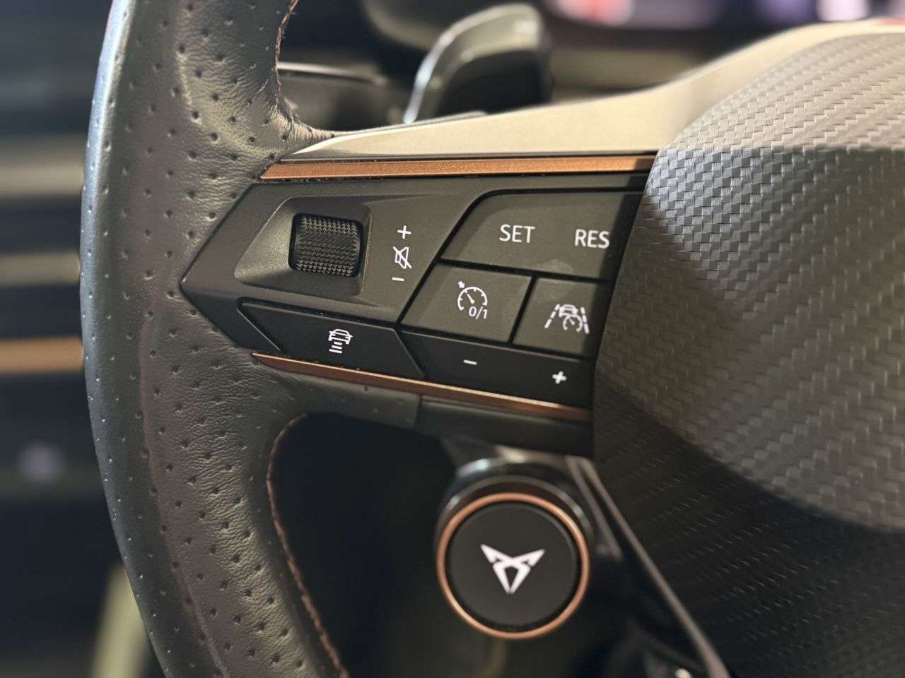 2021 CUPRA FORMENTOR 2021 CUPRA FORMENTOR