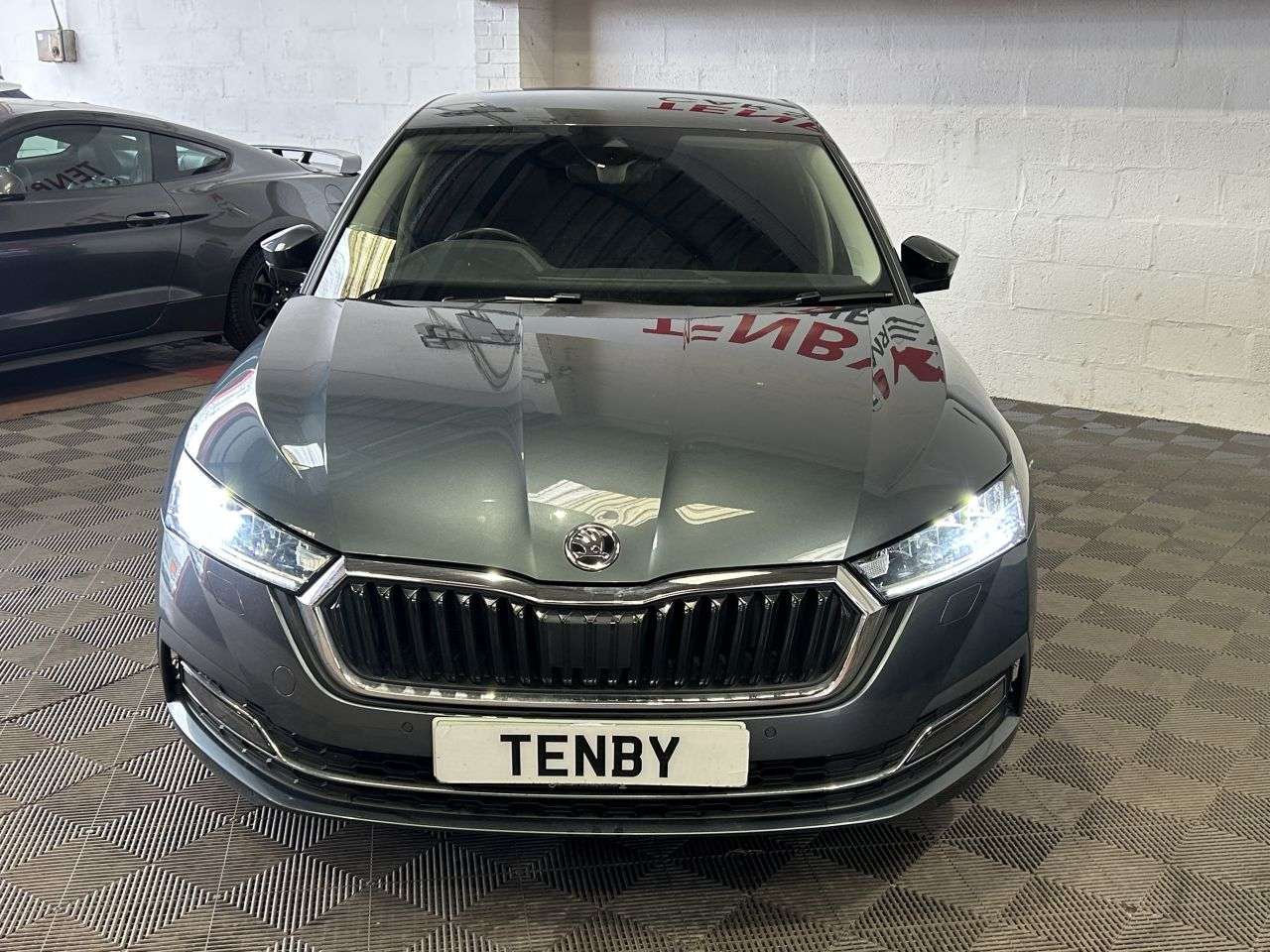 A 2021 SKODA OCTAVIA 1.4 TSI iV 13kWh SE L Hatchback 5dr Petrol Plug-in Hybrid DSG Euro 6 (s/s) A 2021 SKODA OCTAVIA 1.4 TSI iV 13kWh SE L Hatchback 5dr Petrol Plug-in Hybrid DSG Euro 6 (s/s)